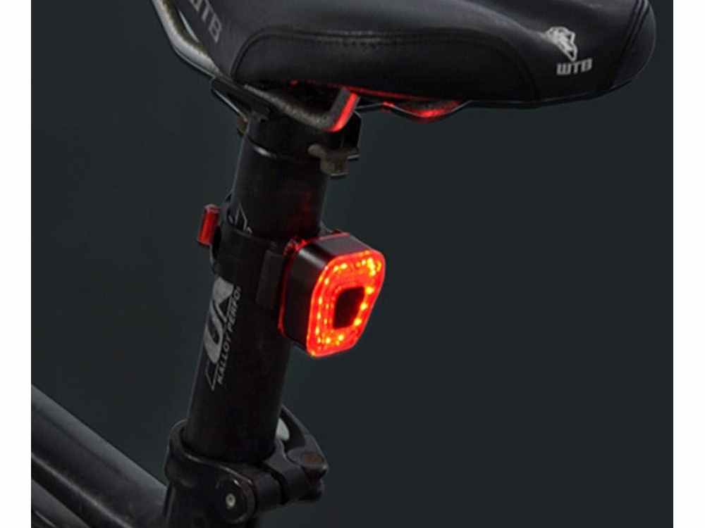 LAMPKA ROWEROWA TYLNA 14 LED NA ROWER ŚWIATŁO CZERWONE MOCNE TYŁ AKU USB Model HY418