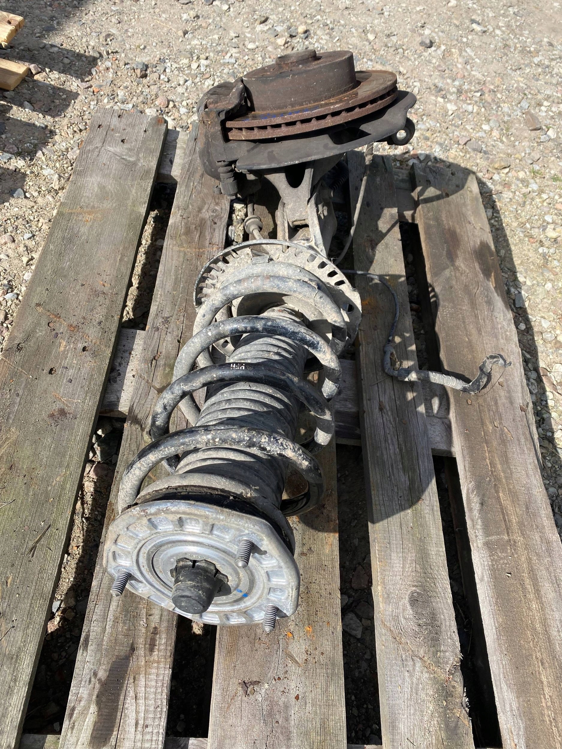VW CRAFTER II MAN TGE 7C McPherson swing right front 2N0413031BF