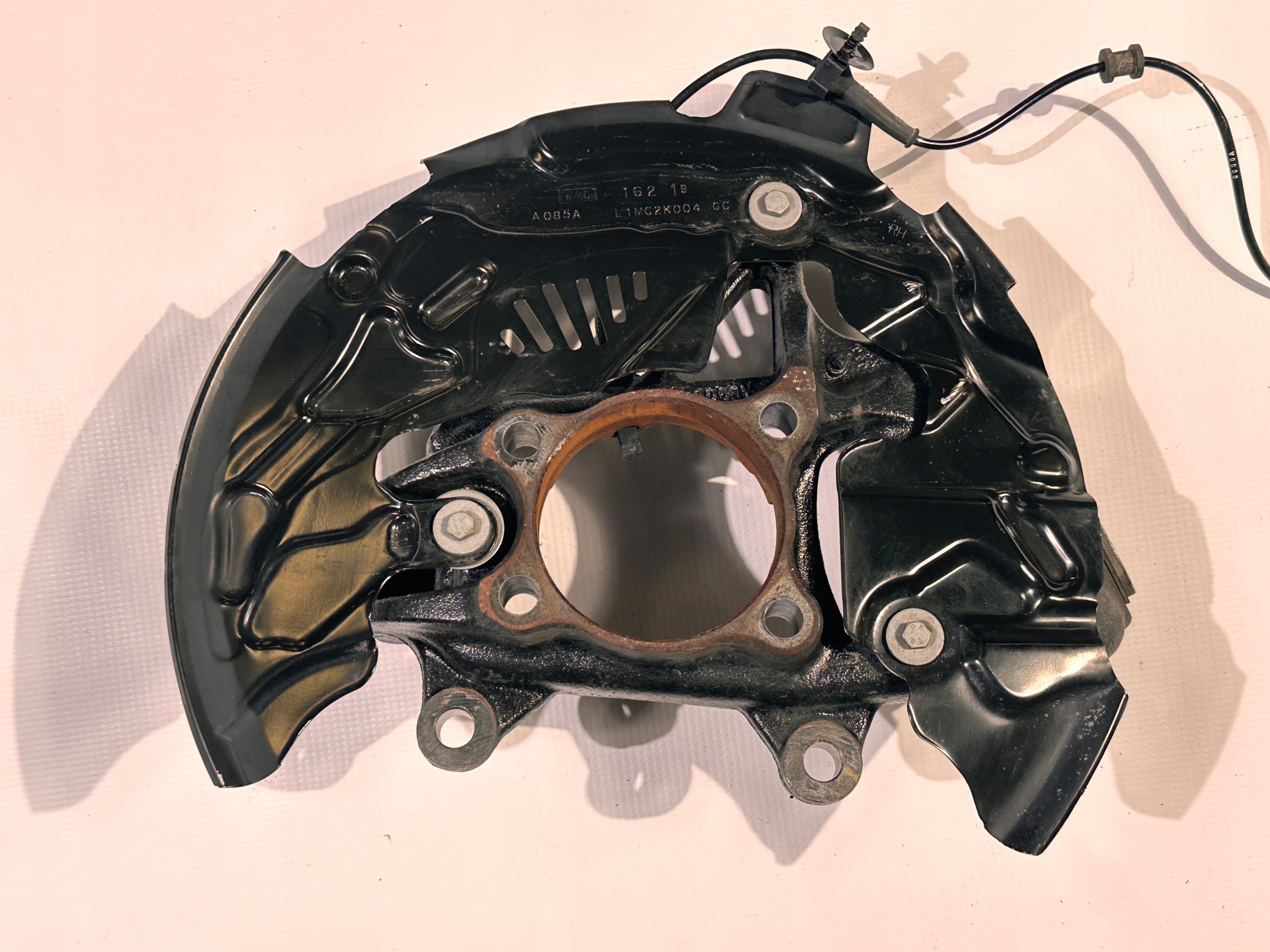swing front front right Ford Explorer 4x2 4x4 2020+