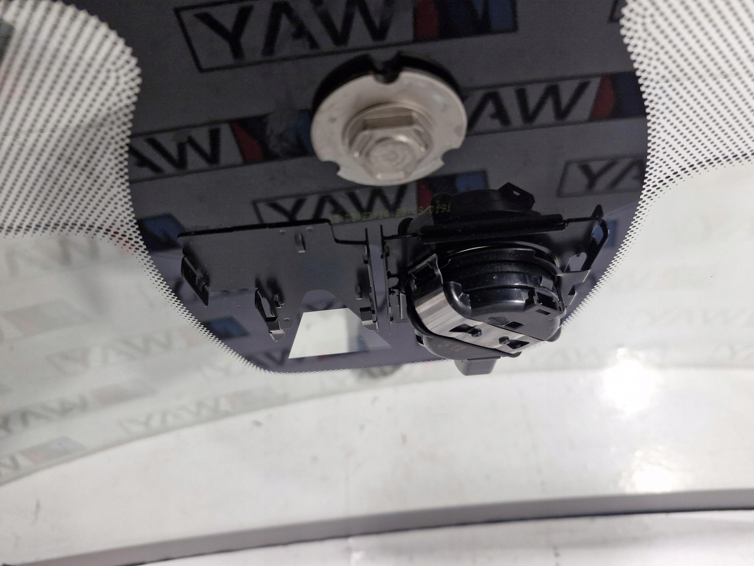 BMW F11 PRZEDLIFT window front KAMERA KAFAS HUD original