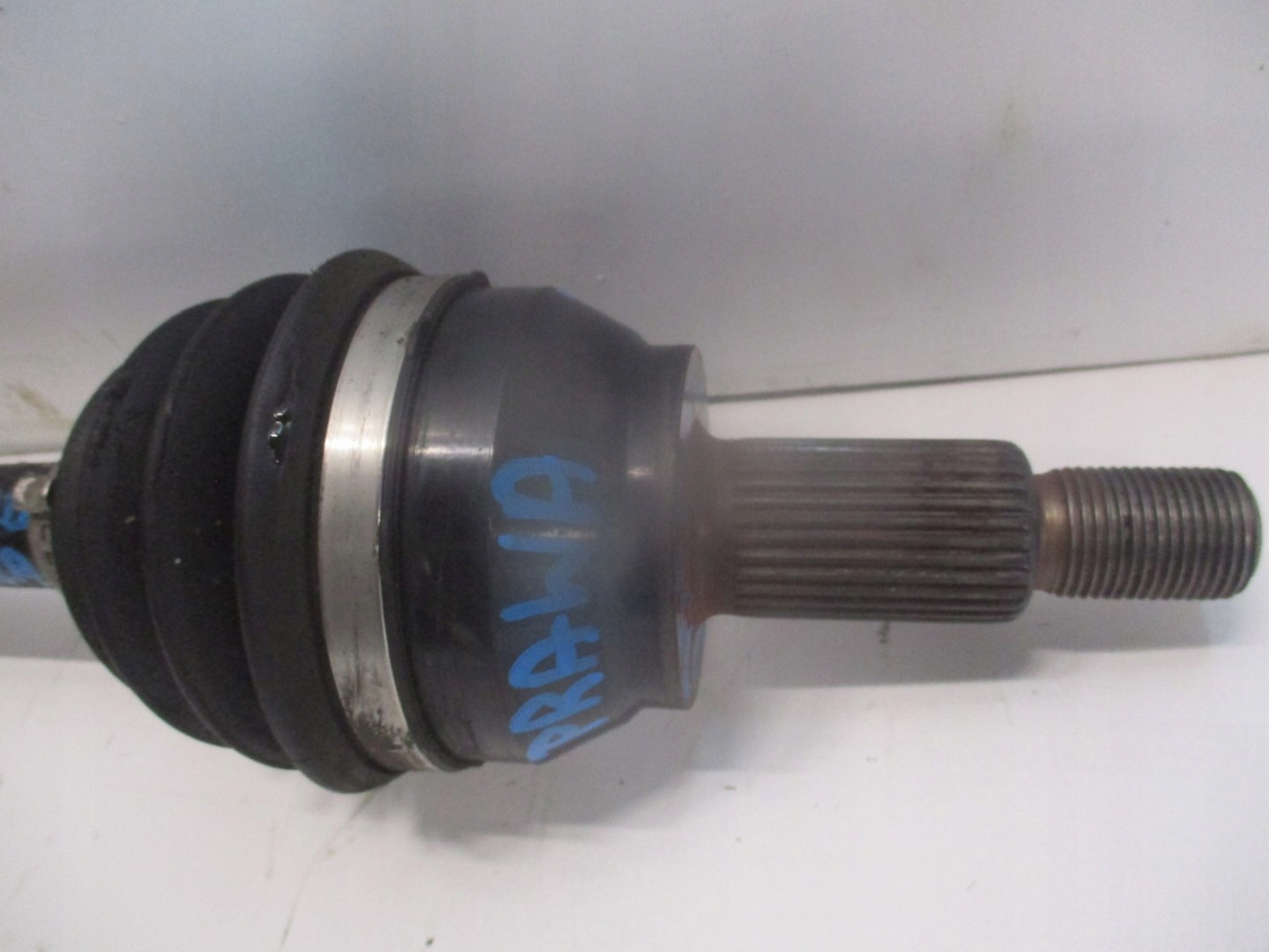 semi-axis right LAND ROVER DISCOVERY SPORT 2,0D 4X4