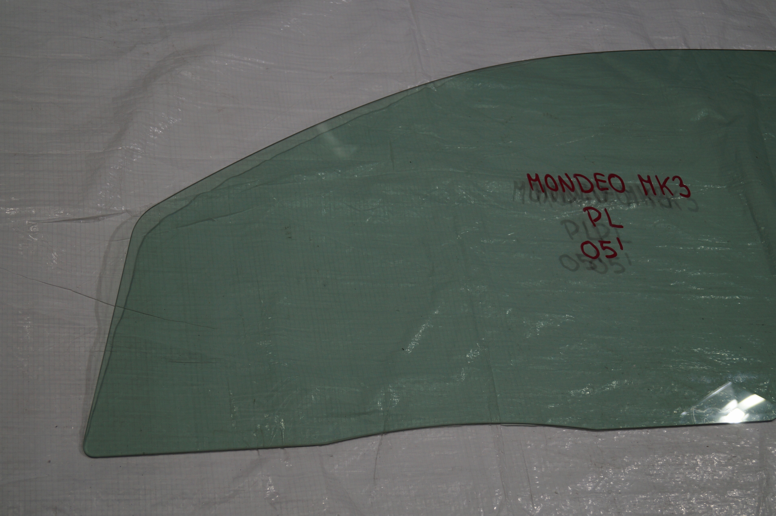 window door front left FORD MONDEO MK3 LIFT 05 r