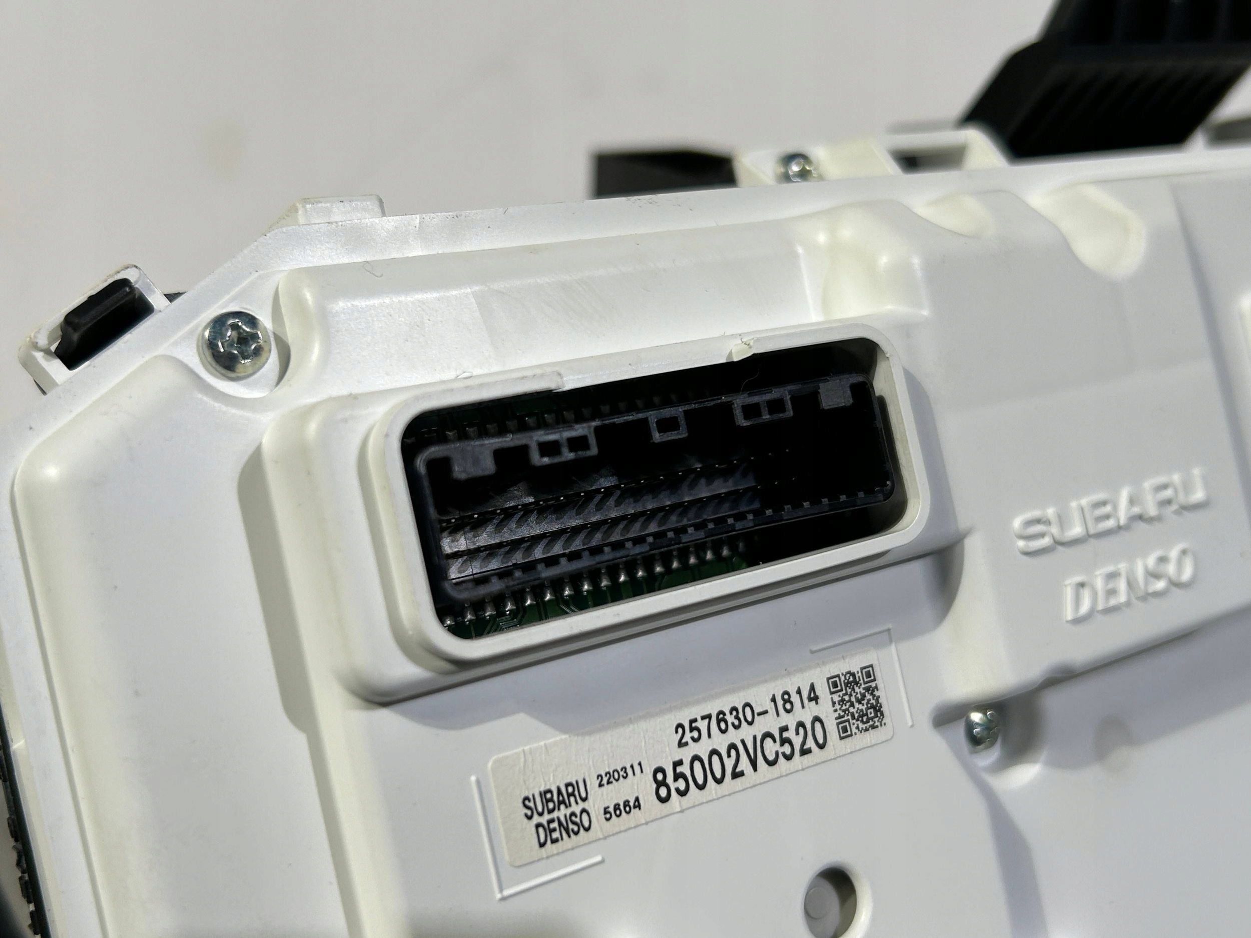 спидометр часы subaru WRX VB 2022r-