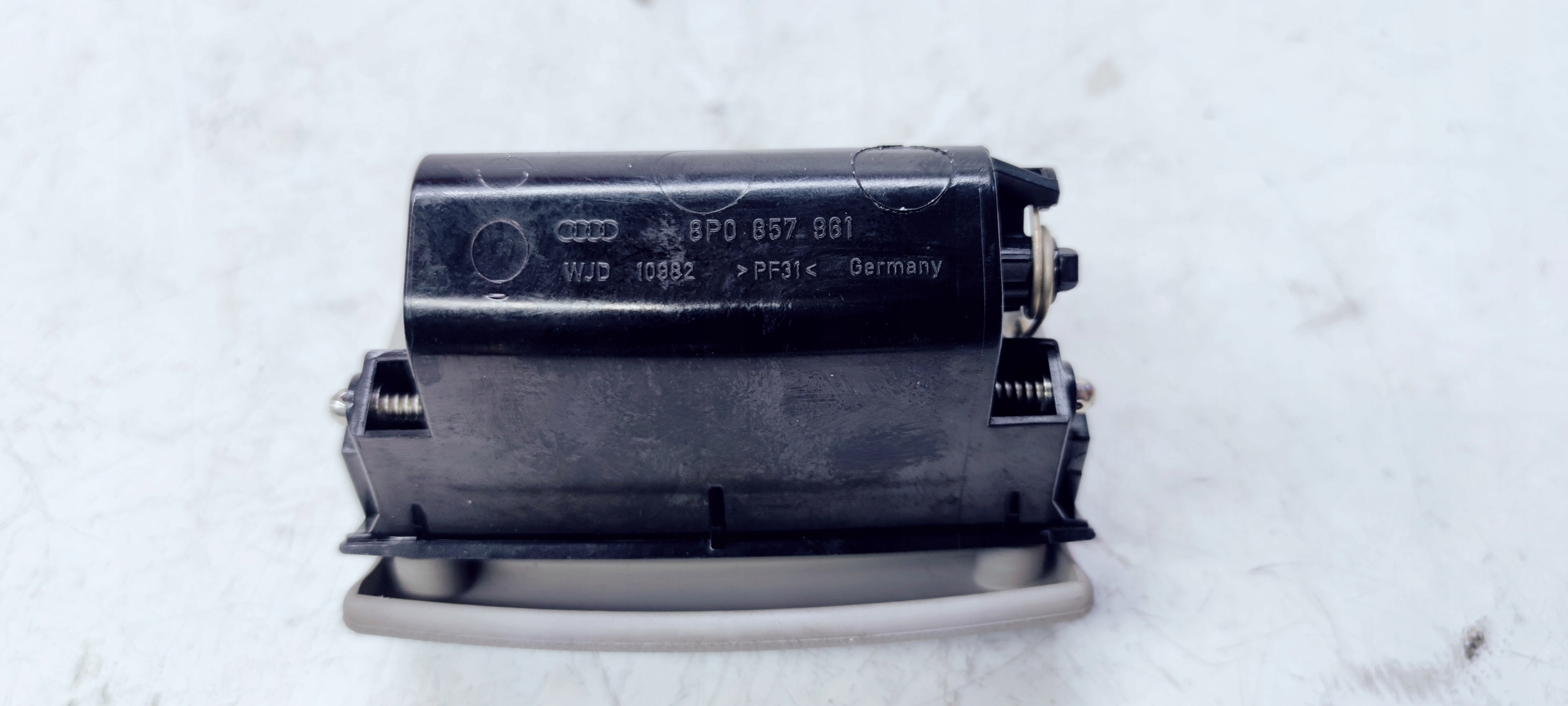 ashtray rear rear part AUDI A3 8P 8P0857961 grey