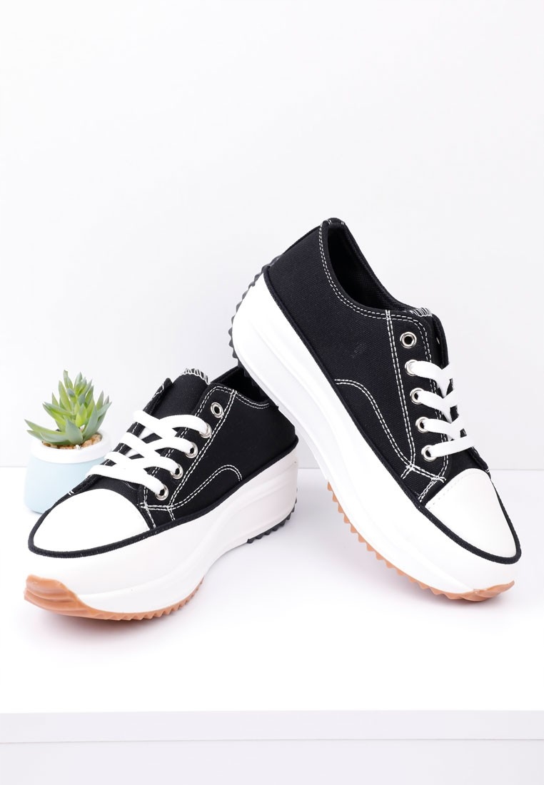 Trampki na platformie czarne 1 Vogt 39 Czarny Wzór dominujący bez wzoru