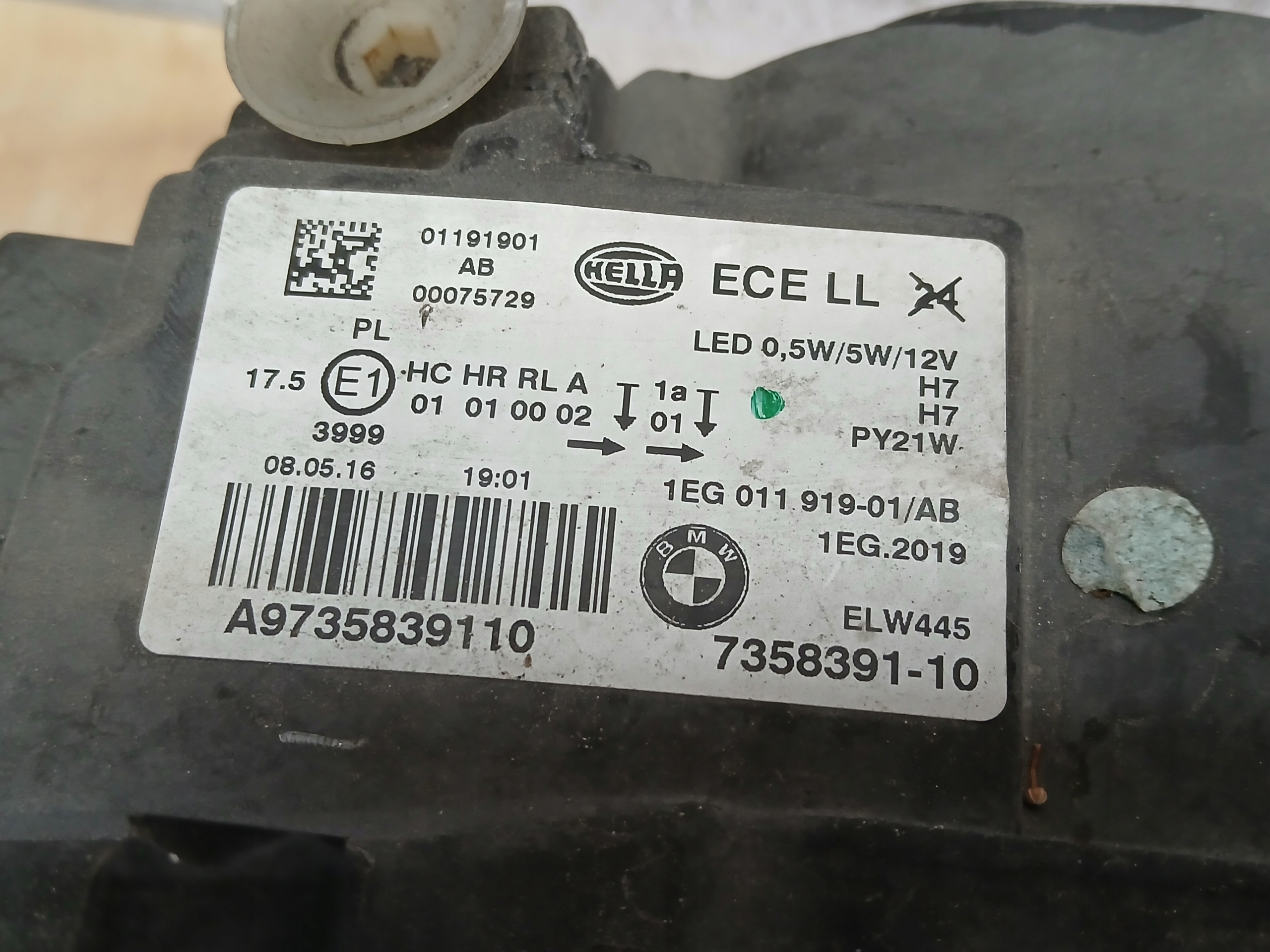 light front left BMW and 1 F20 LIFT 7358391-10