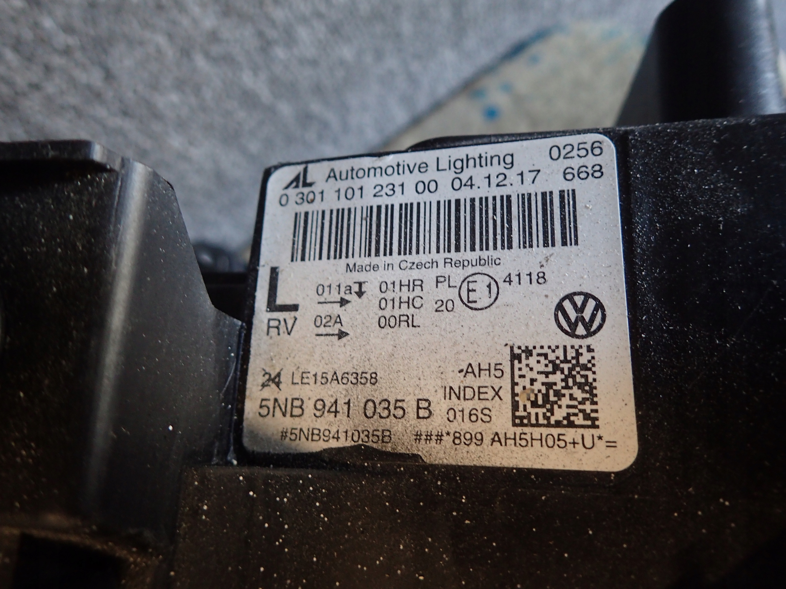 LIGHT FRONT LEFT VW TIGUAN 15- FULL LED 5NB941035B