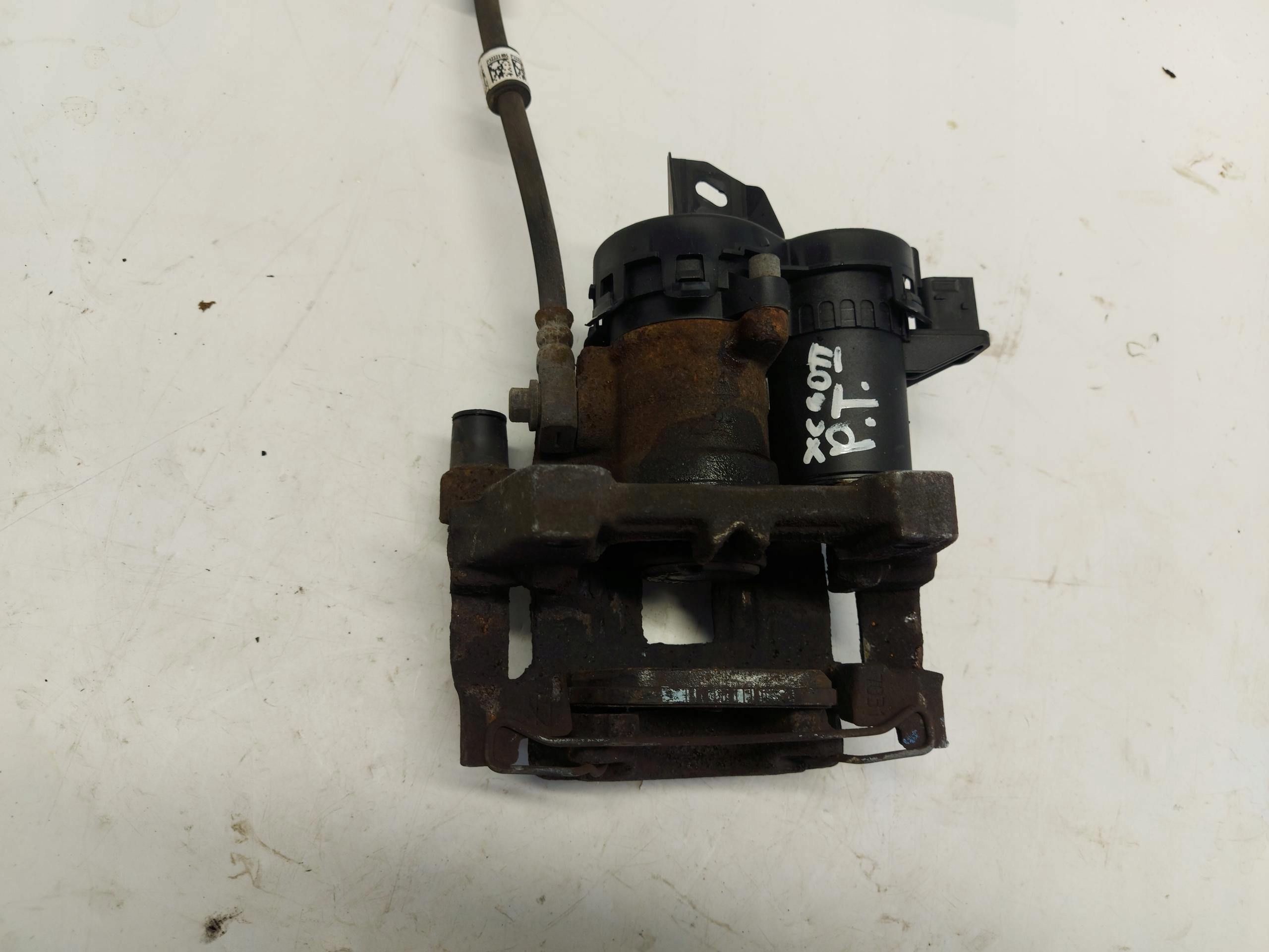 VOLVO XC60 II caliper brake rear part right 31687555