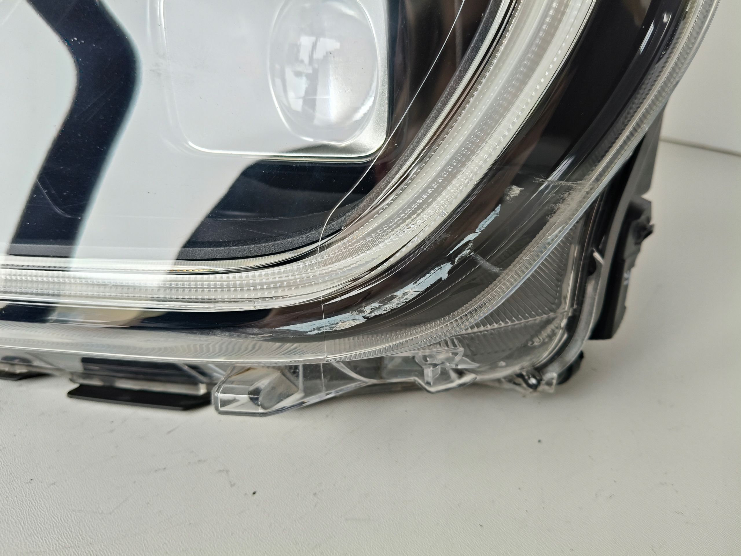 light left REFLEKTOR FORD RANGER 23- FULL LED