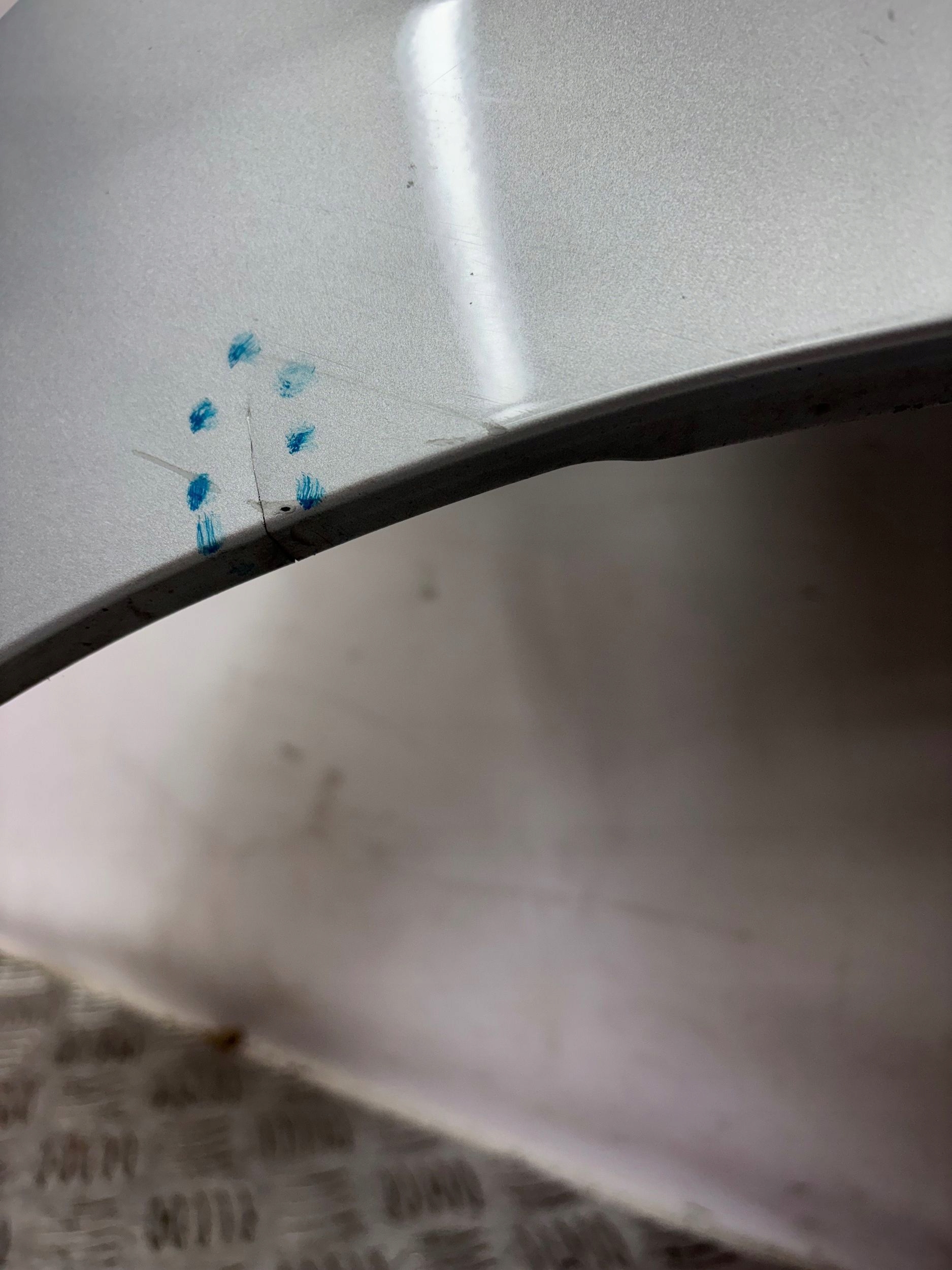 fender front front right PEUGEOT 308 07