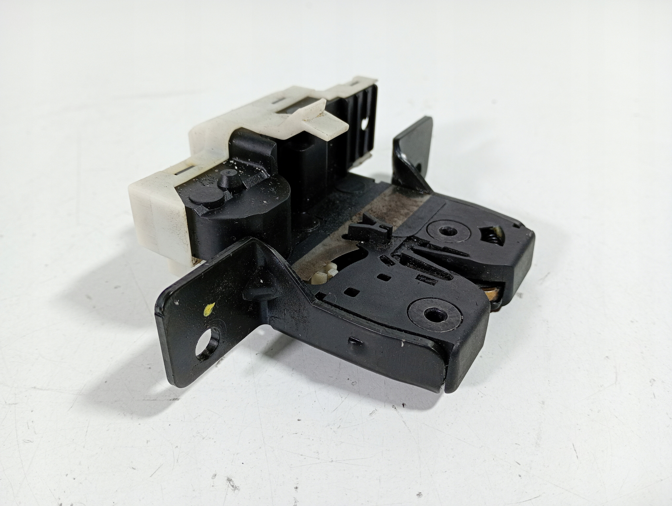 Renault Modus 04-12 lock bonnet boot rear rear part