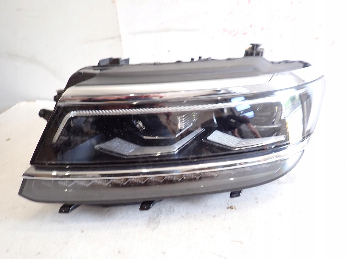 light front front left VW TIGUAN II 2015- FULL LED 5NN941081C
