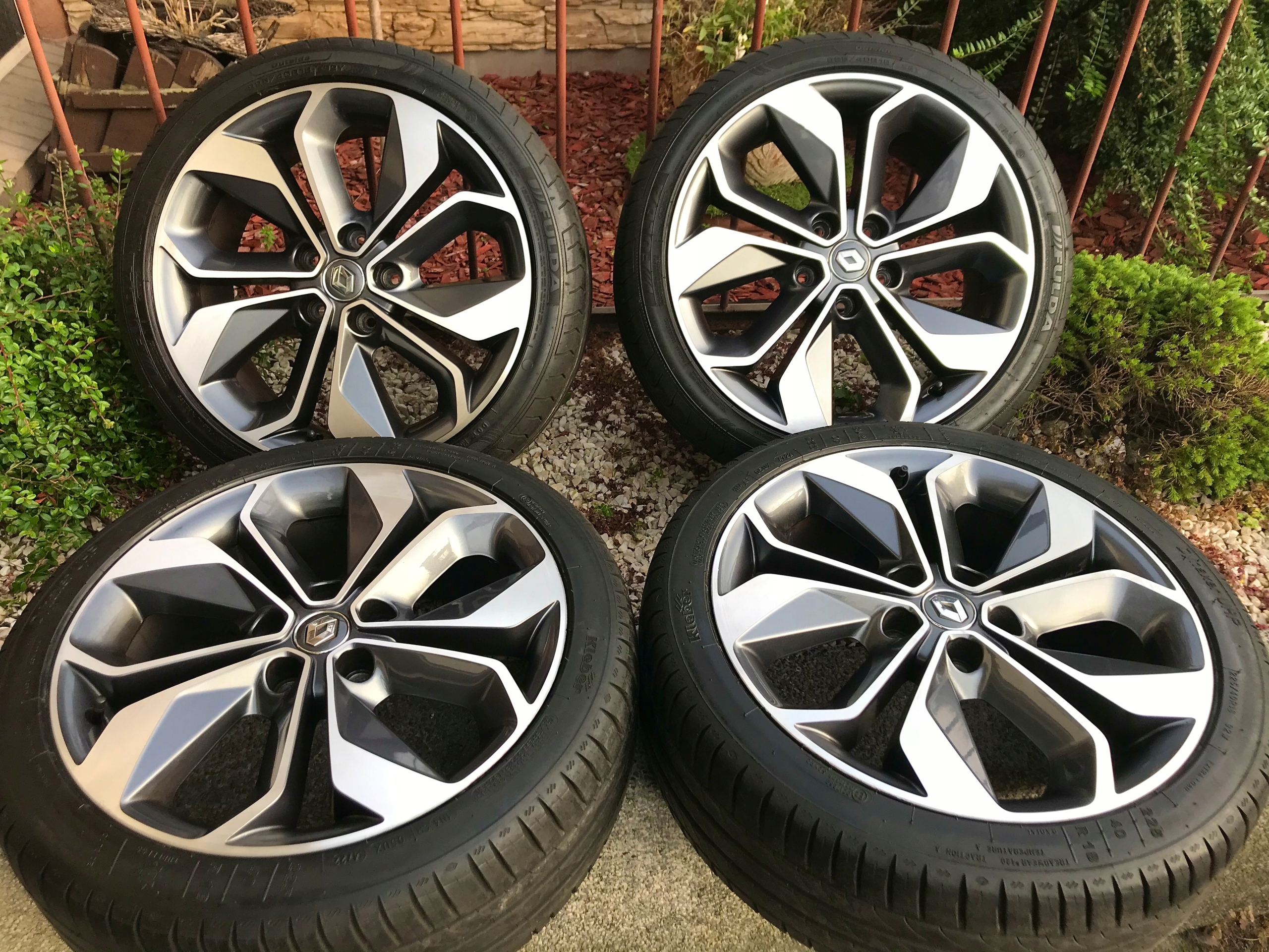 5X114, 3 оригинал 18'renault megane iv gt как новые