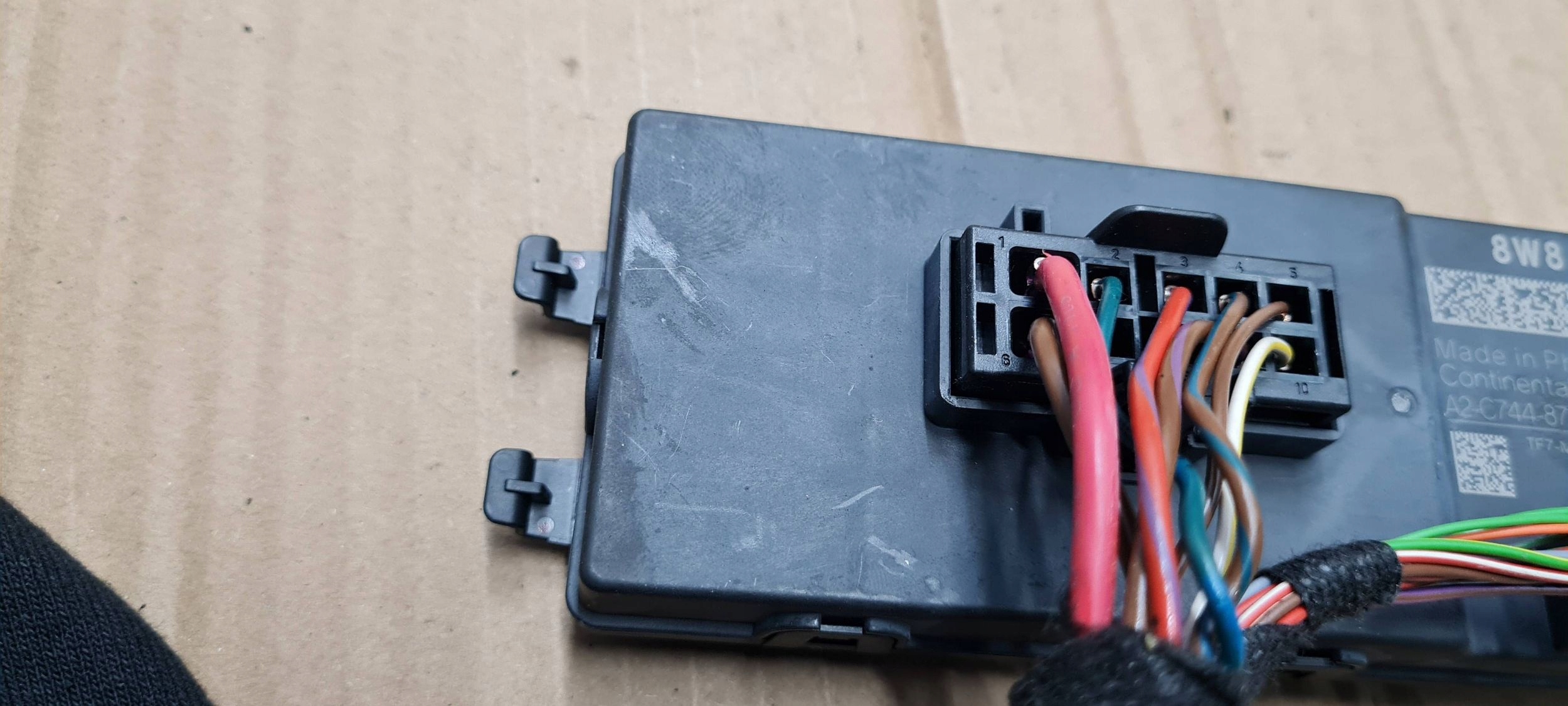 A5 8W S5 module control unit bonnet boot 8W8959107D A4 B9 8W Q5 80A