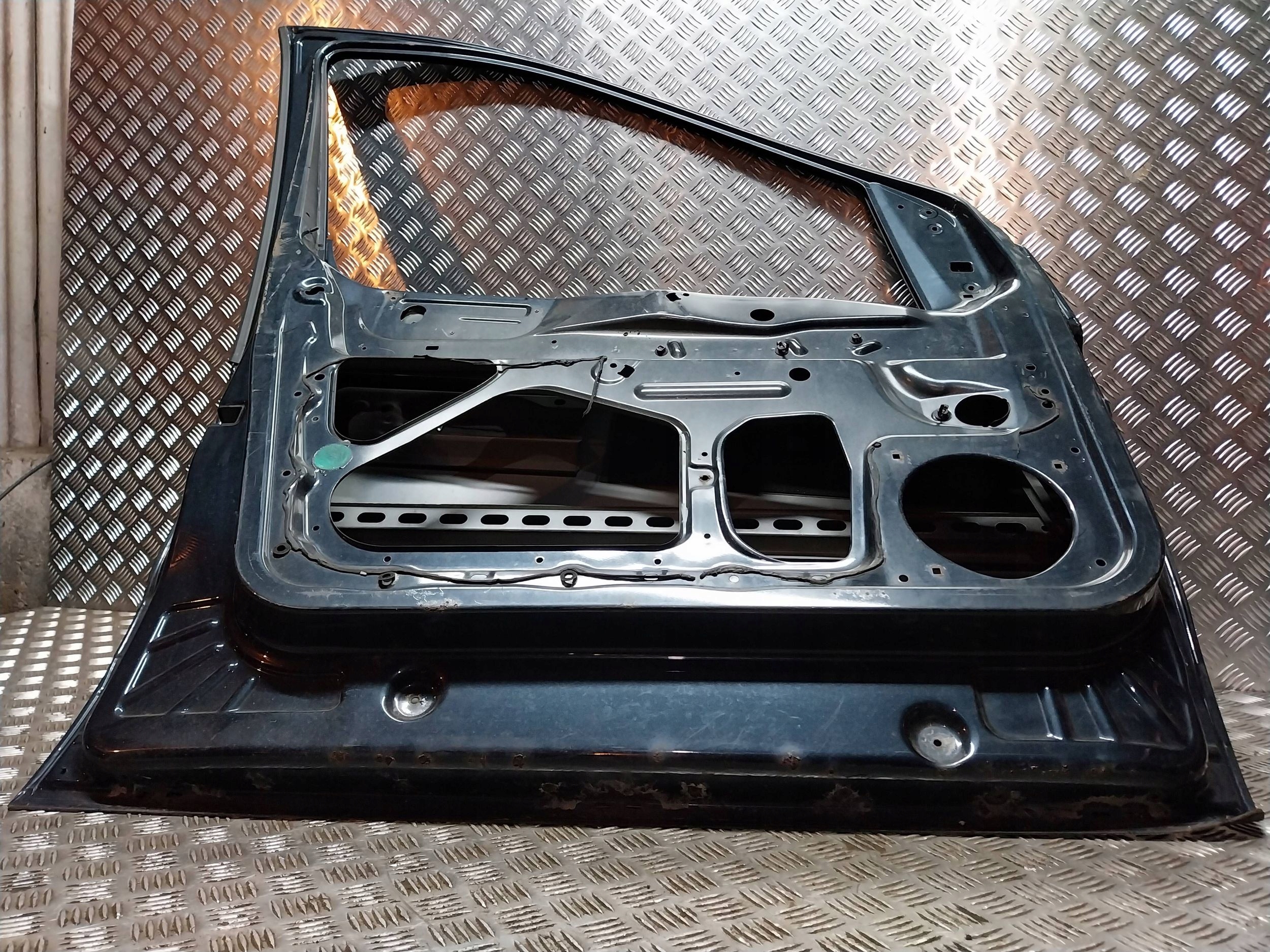 Tür vorne links MERCEDES VANEO 414 01