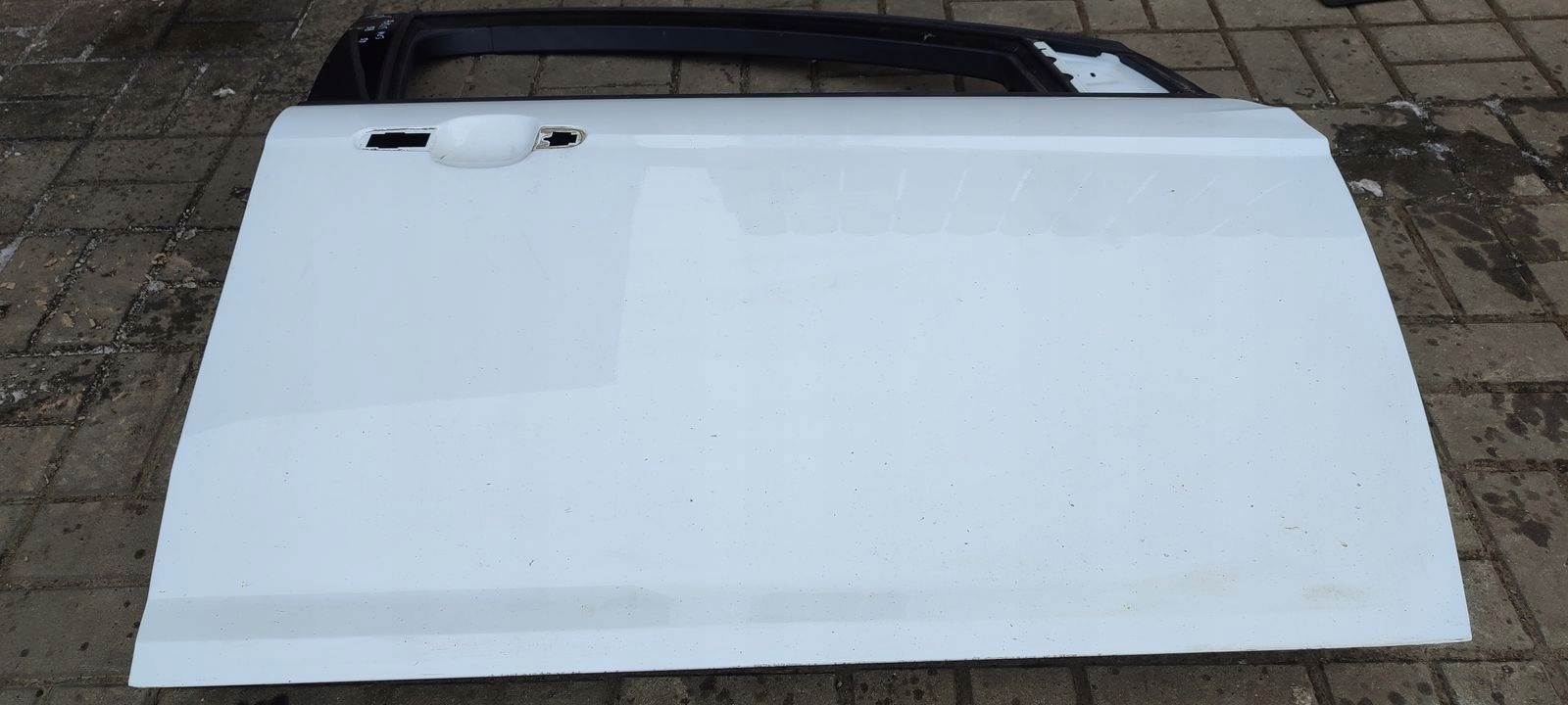door front front right Ford Focus MK3 HB 5D 5B