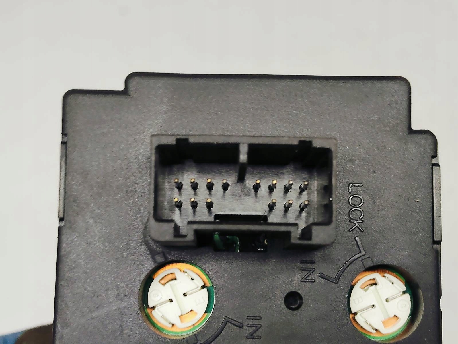 interruttore luci VOLVO V50 2.0D 30669734