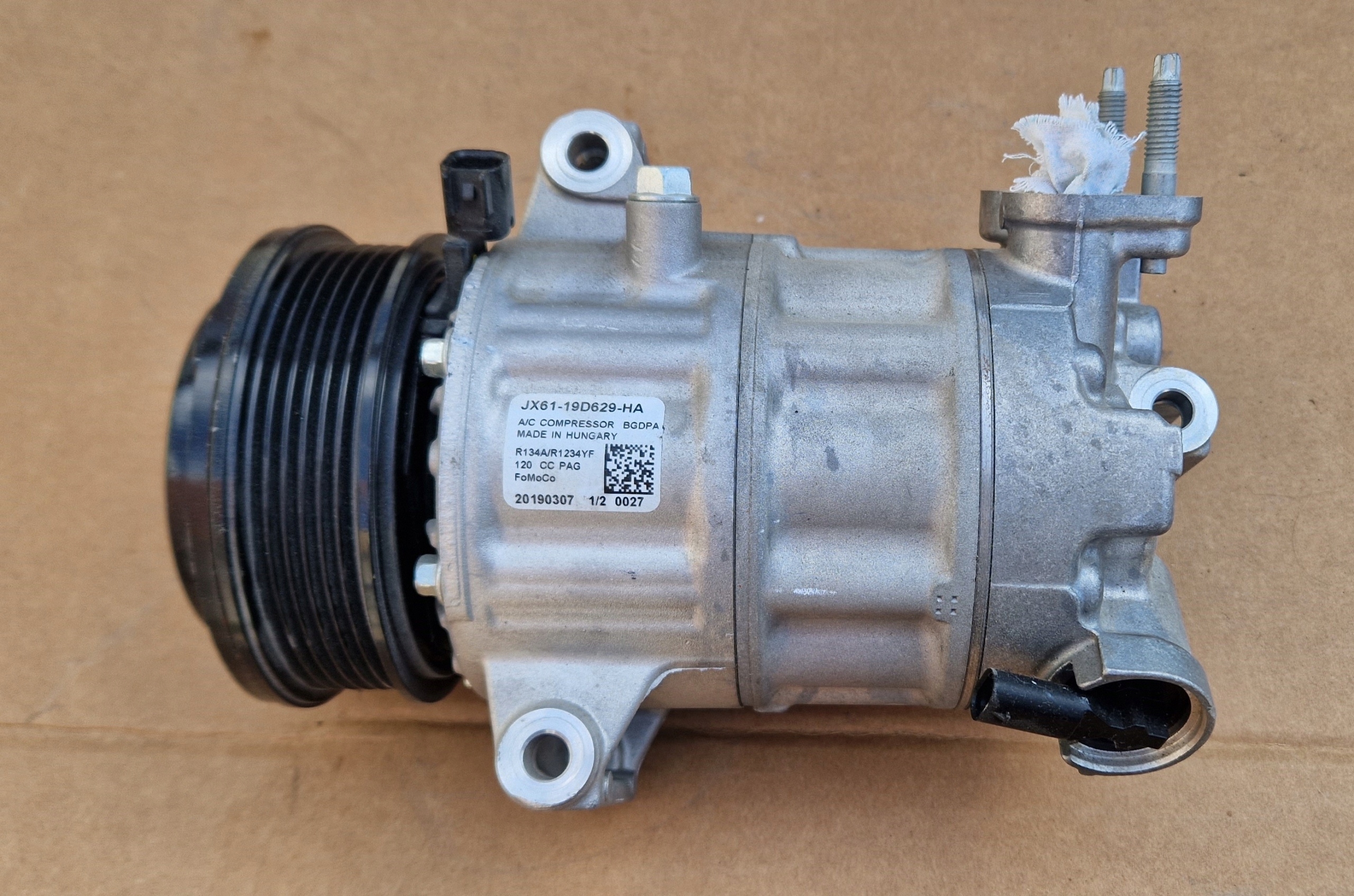 Klimakompressor klimaanlage JX61-19D629-HA FORD FOCUS