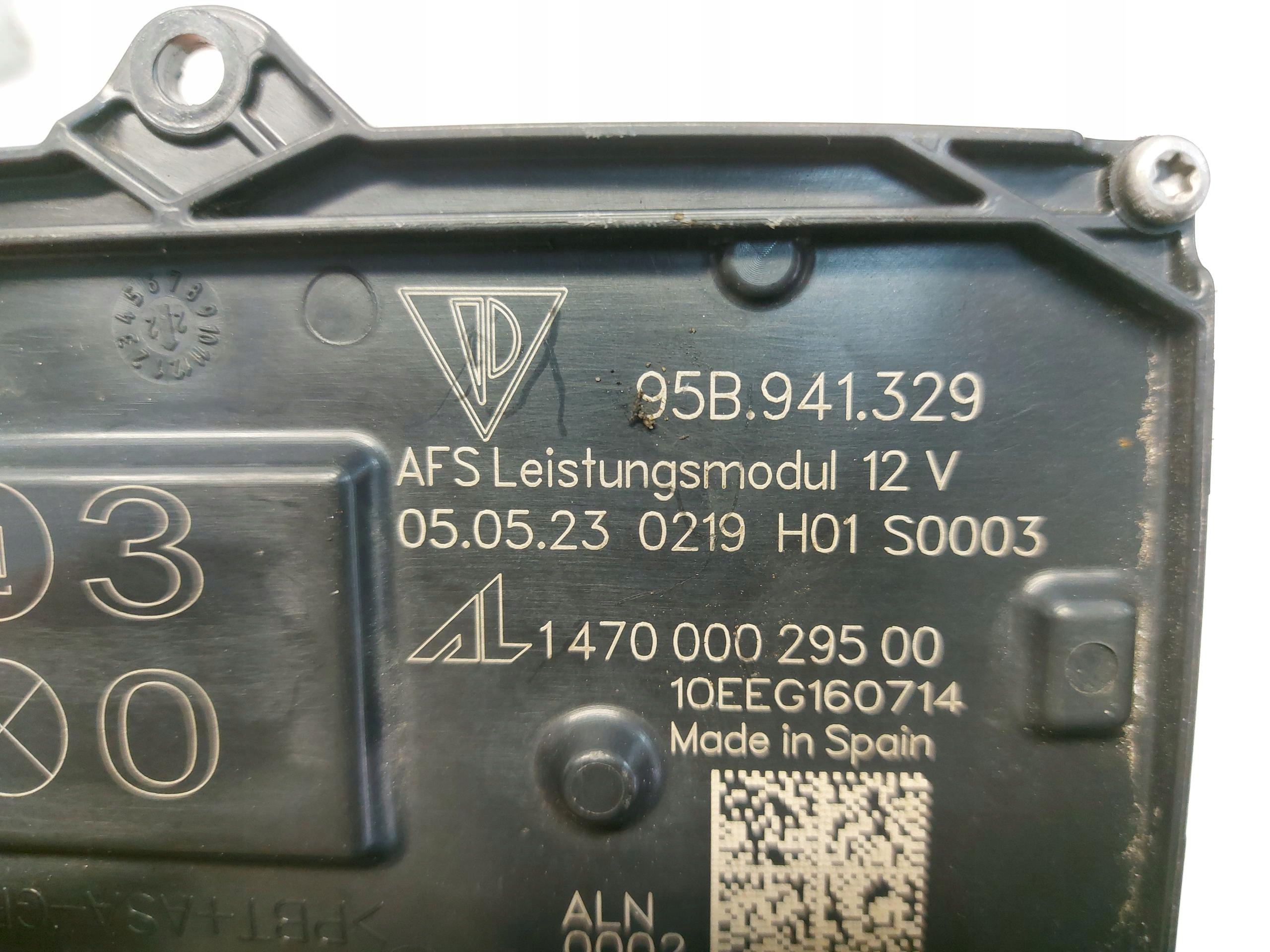 Porsche Macan II LIFT module control unit right front 95B941329