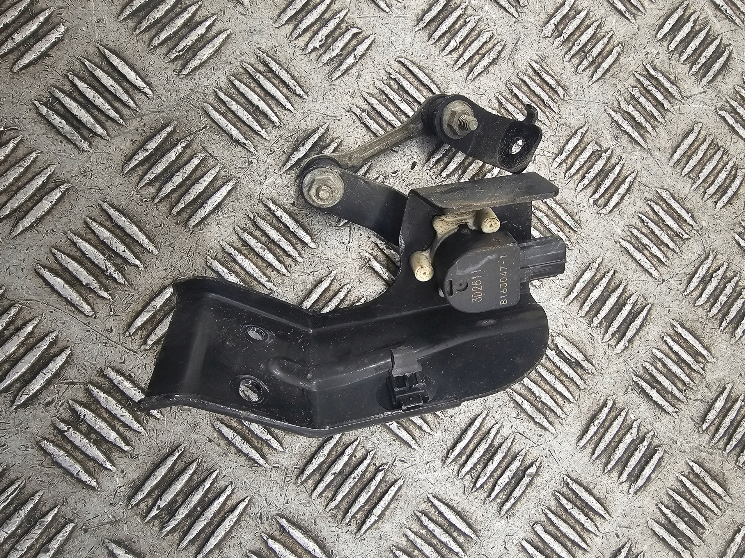 Sensor POZIOMOWANIA lichte Leuchten SUZUKI SX4 S-CROSS II 21
