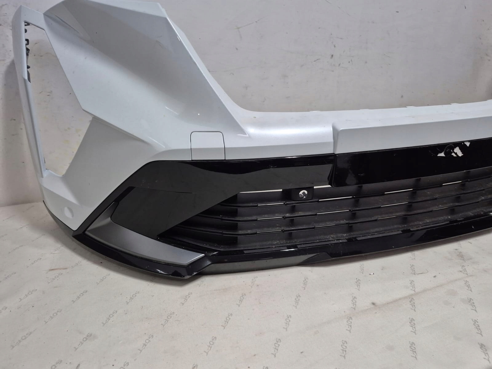 RENAULT RAFALE 24- bumper front front PDC 620225639R