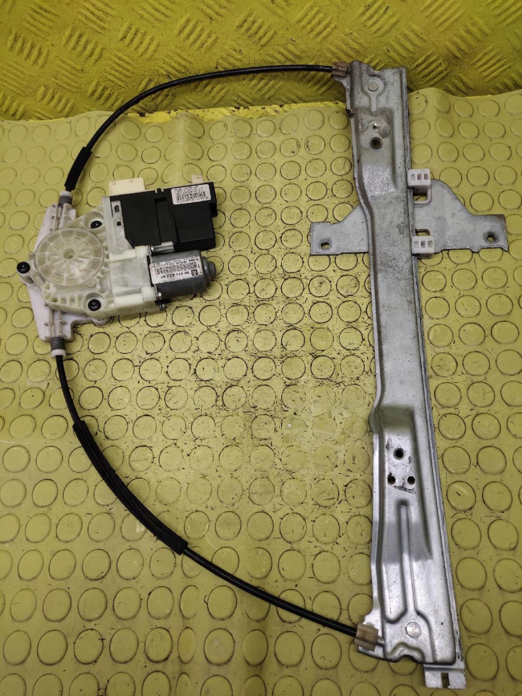 CITROEN C4 window regulator left front 3 DZWI