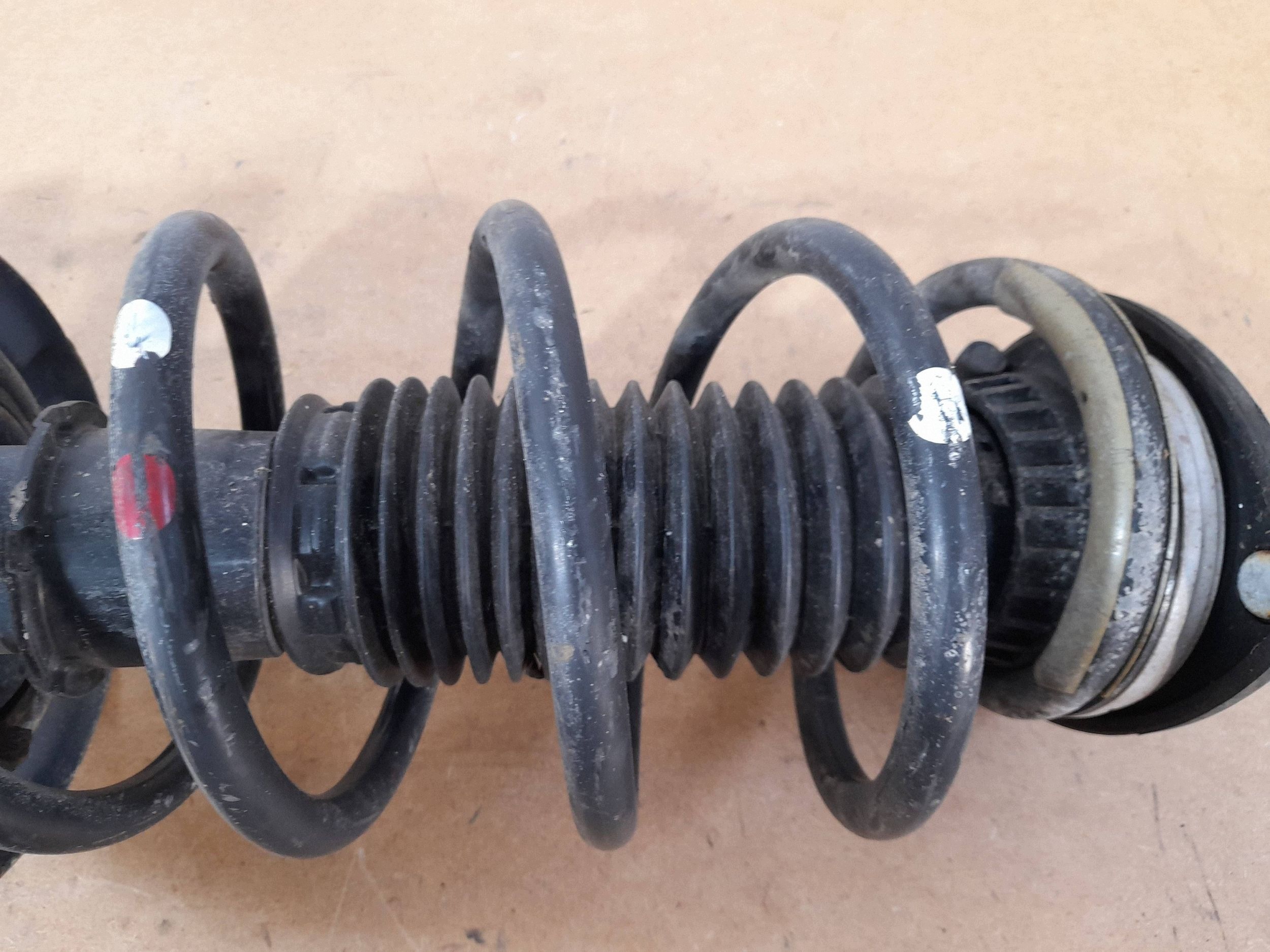 Mazda CX-5 and 2012-2016 shock absorber front left ze spring (F23)