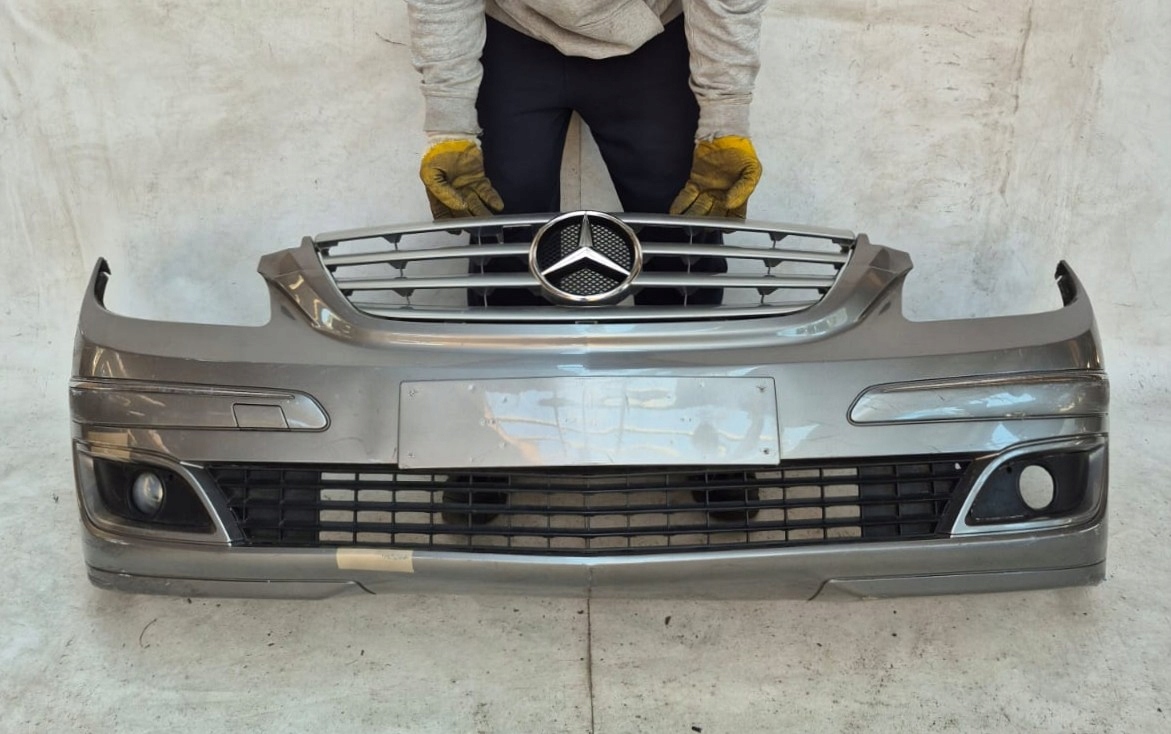 MERCEDES B-KLASA and 1 W245 05-08 bumper front front A1698852525