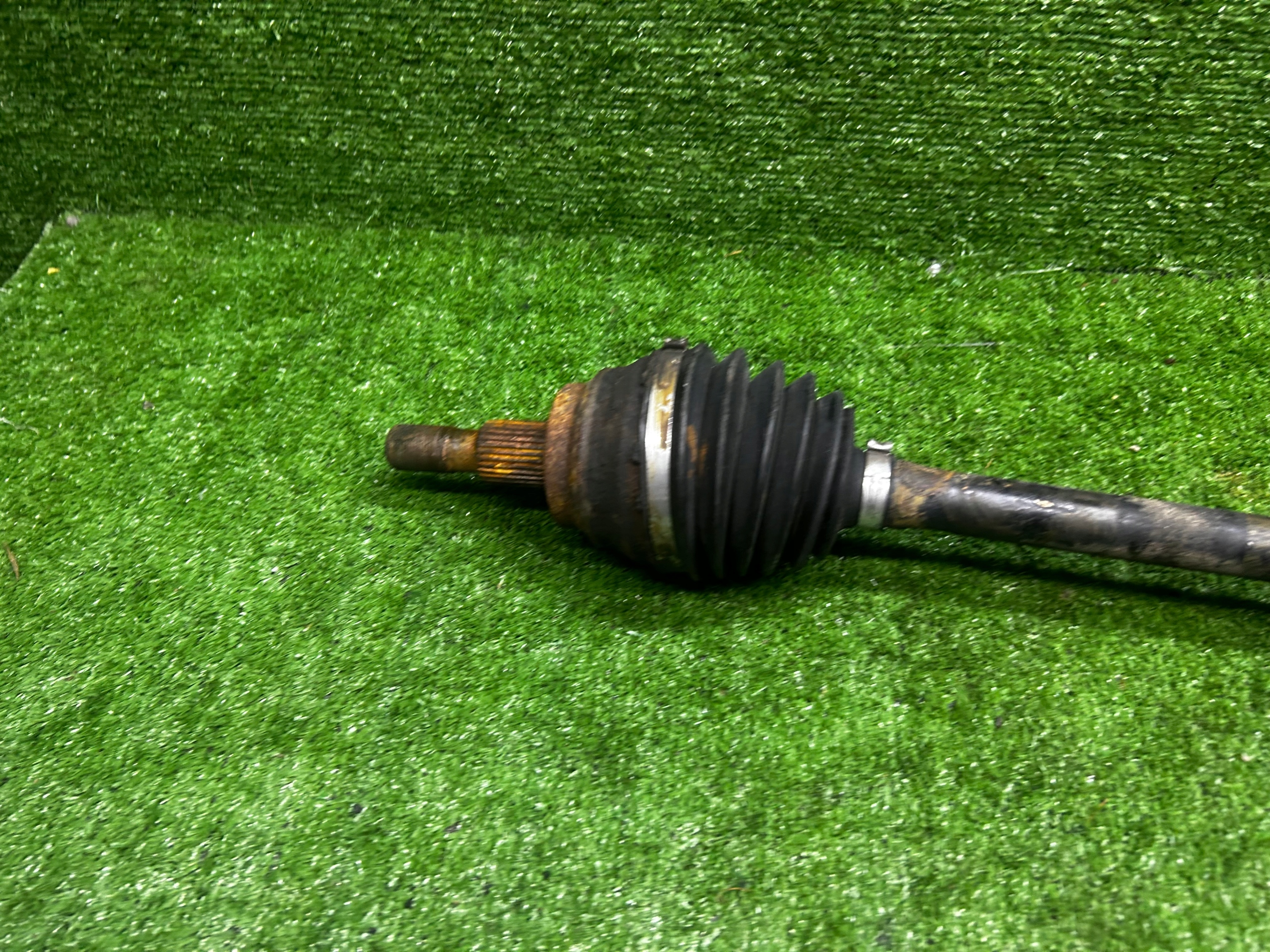 Mercedes-Benz ML W164 R W251 semi-axis semi-axis front right