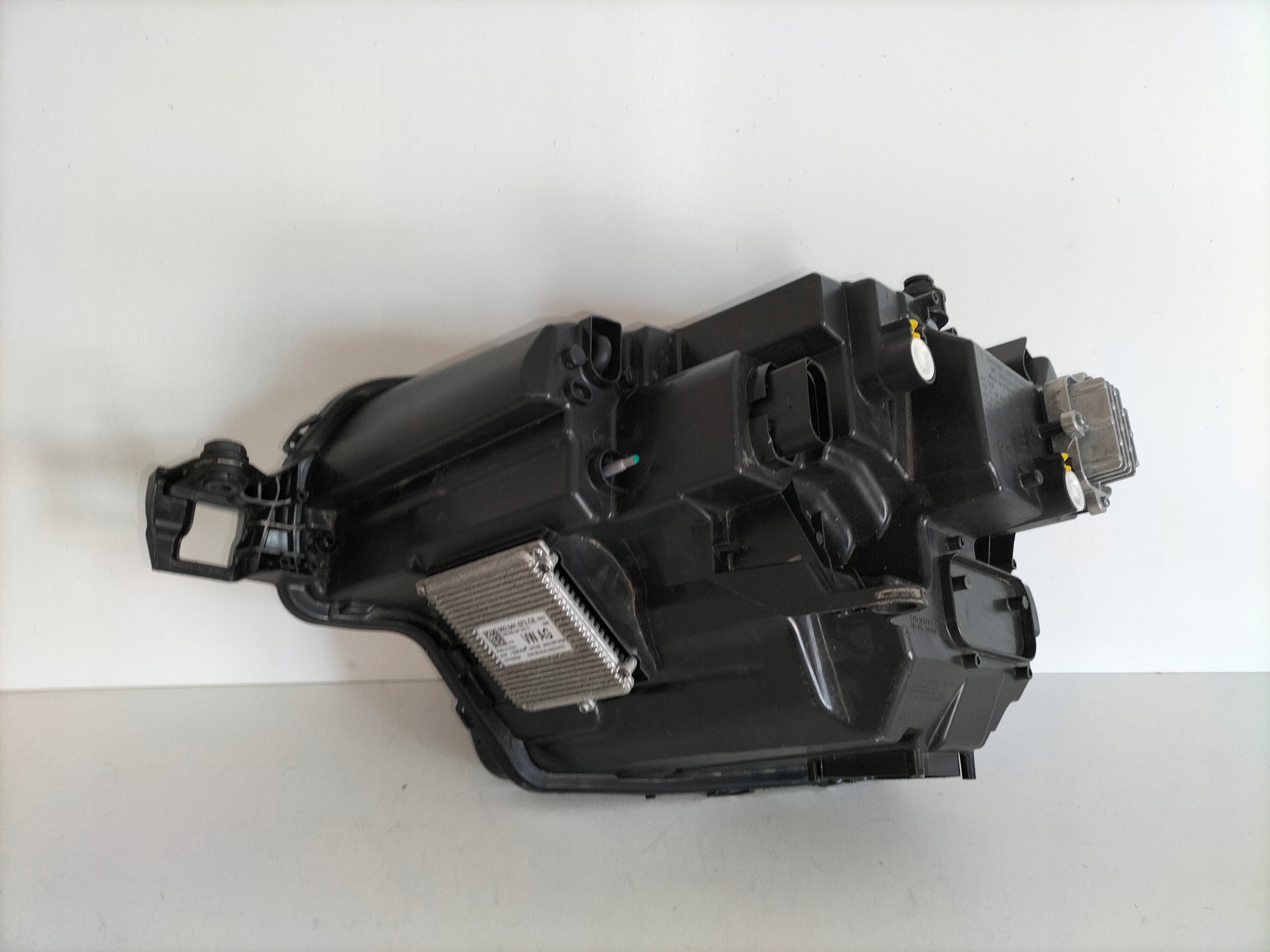 light front reflektor right SKODA KAROQ LIFT 21- FULL LED