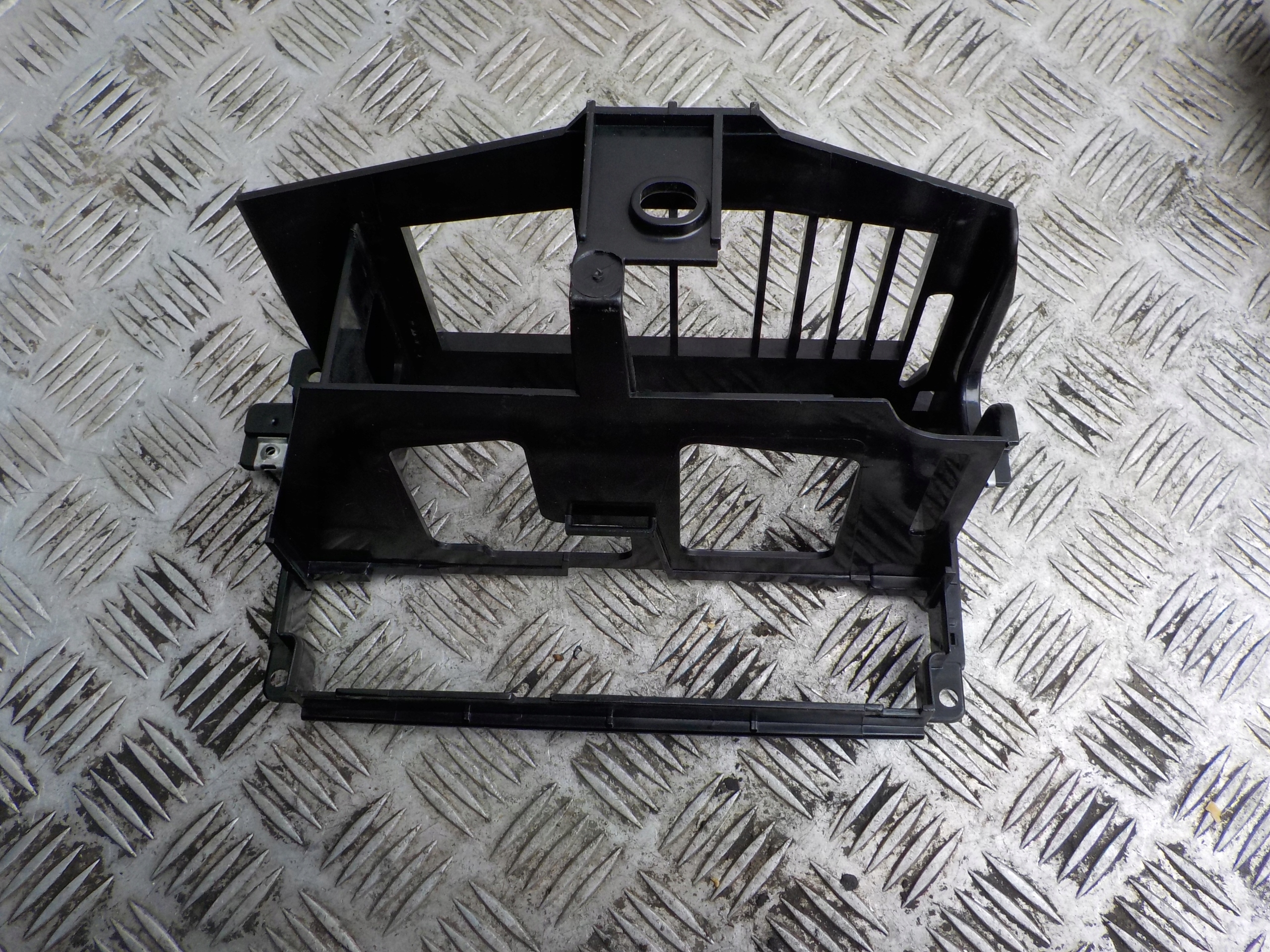 BMW 3 E46 frame cover KIESZEN RADIA passenger compartments 8196112