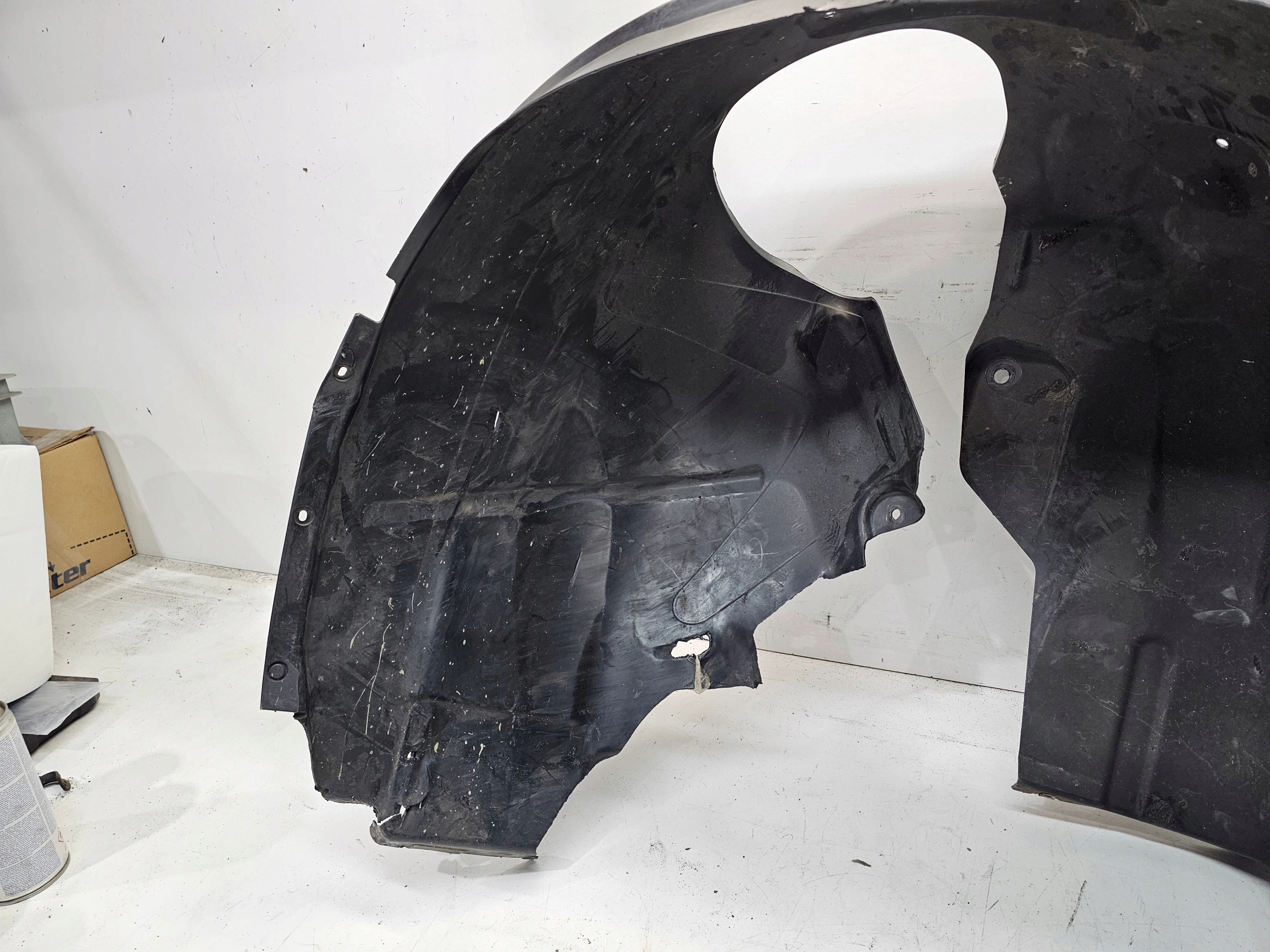mudguard plastic right front AUDI A3 8Y 8Y0821172R