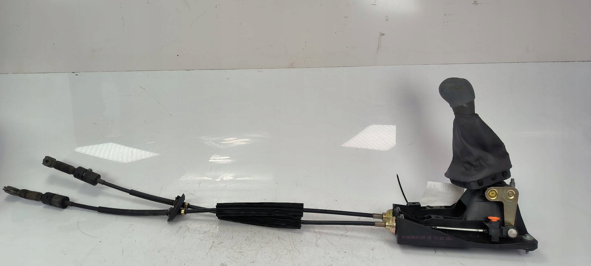 páčka změny převodů A1683600109 MERCEDES - BENZ A 140
