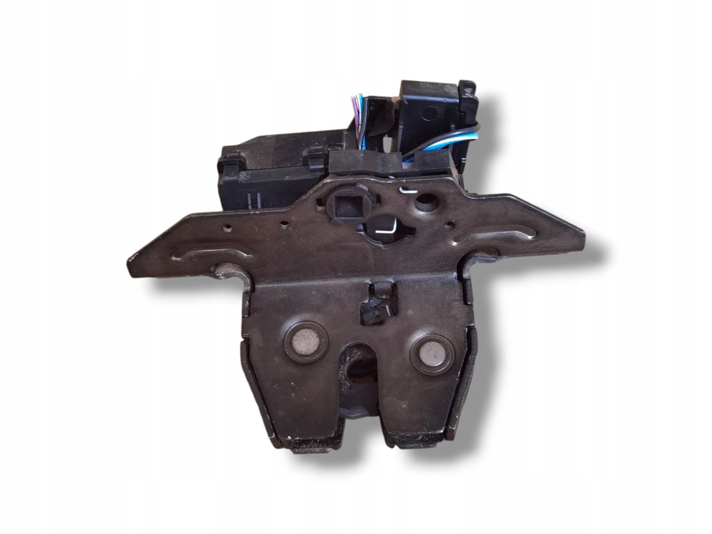 lock bonnet boot Opel Astra J facelift 2013 13587646