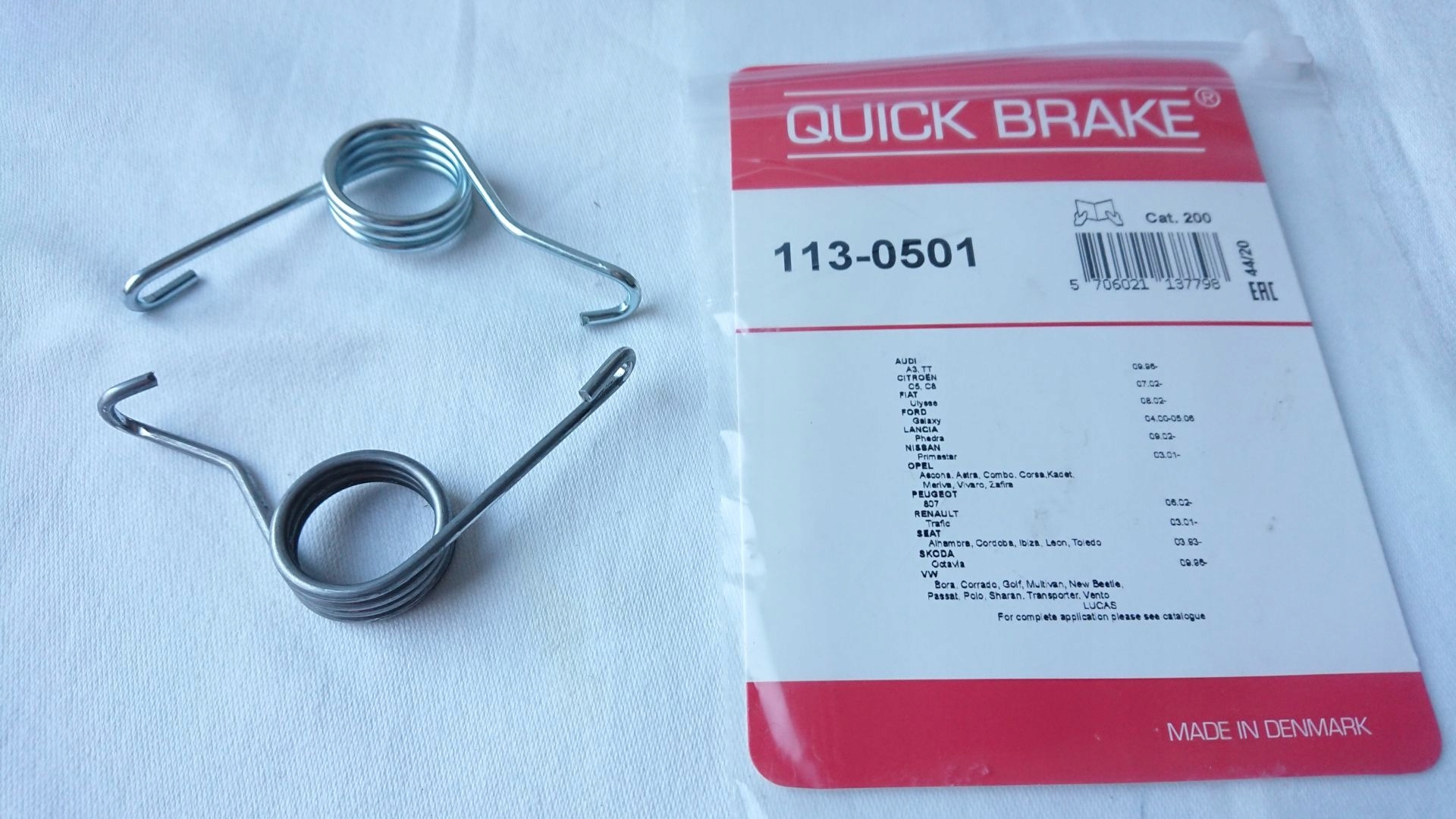 SPRĘŻYNA ZACISKU HAMULCOWEGO TYŁ RENAULT TRAFIC II EAN (GTIN) 5706021137798