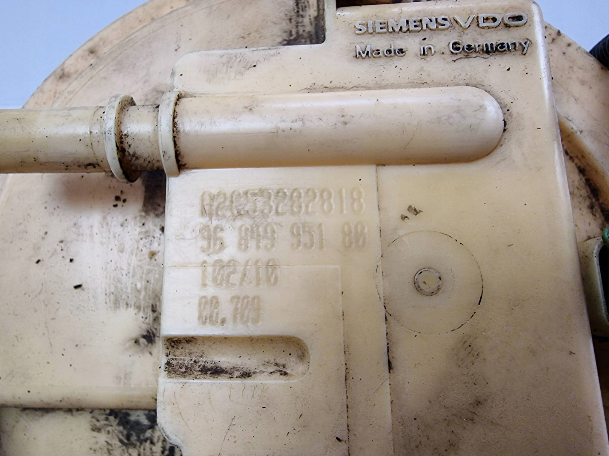 pump fuel 9684995180 CITROEN BERLINGO