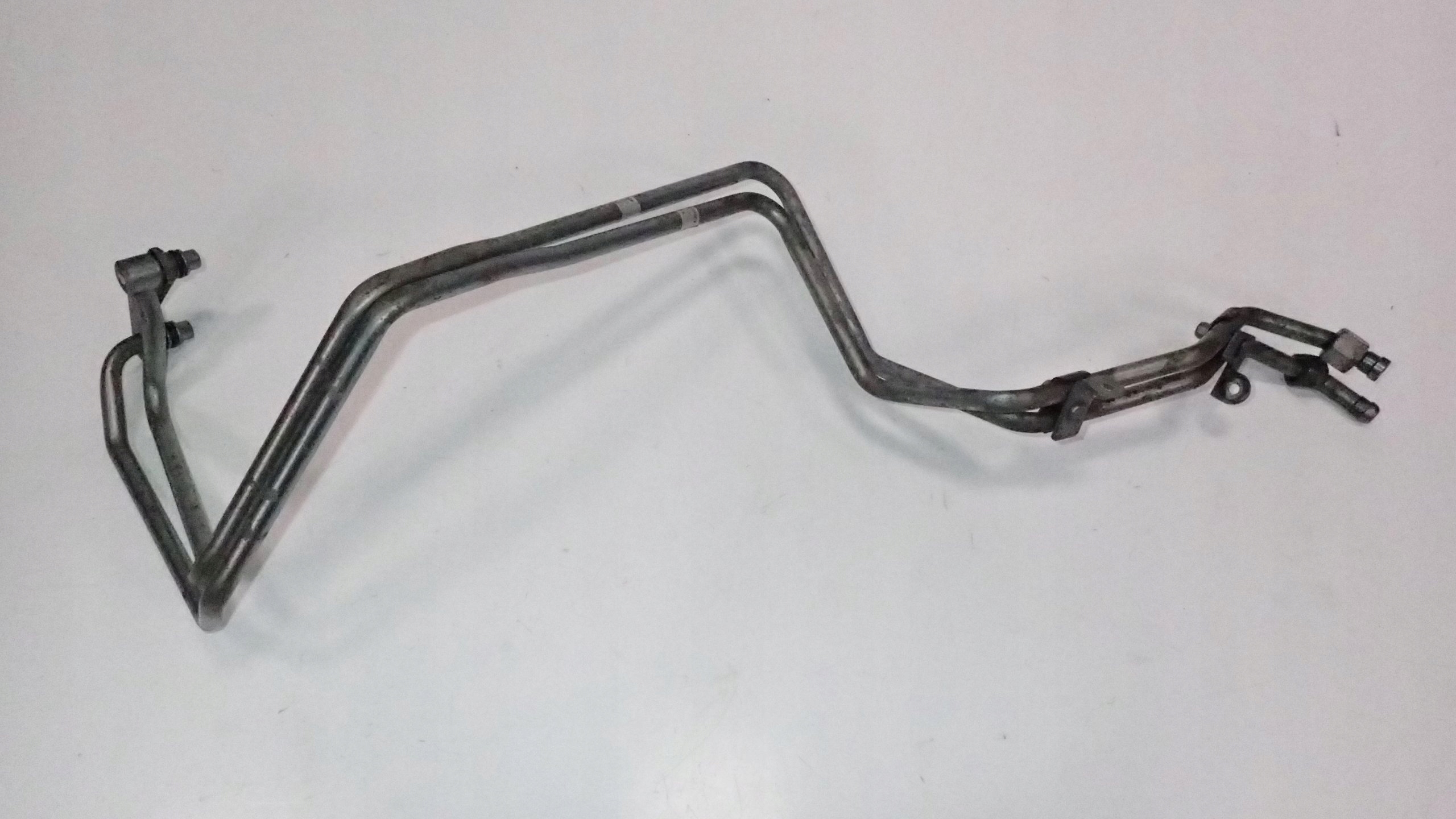 PRZEWODY OLEJU SKRZYNI 3.0 TDI AUDI A6 4F0317817K