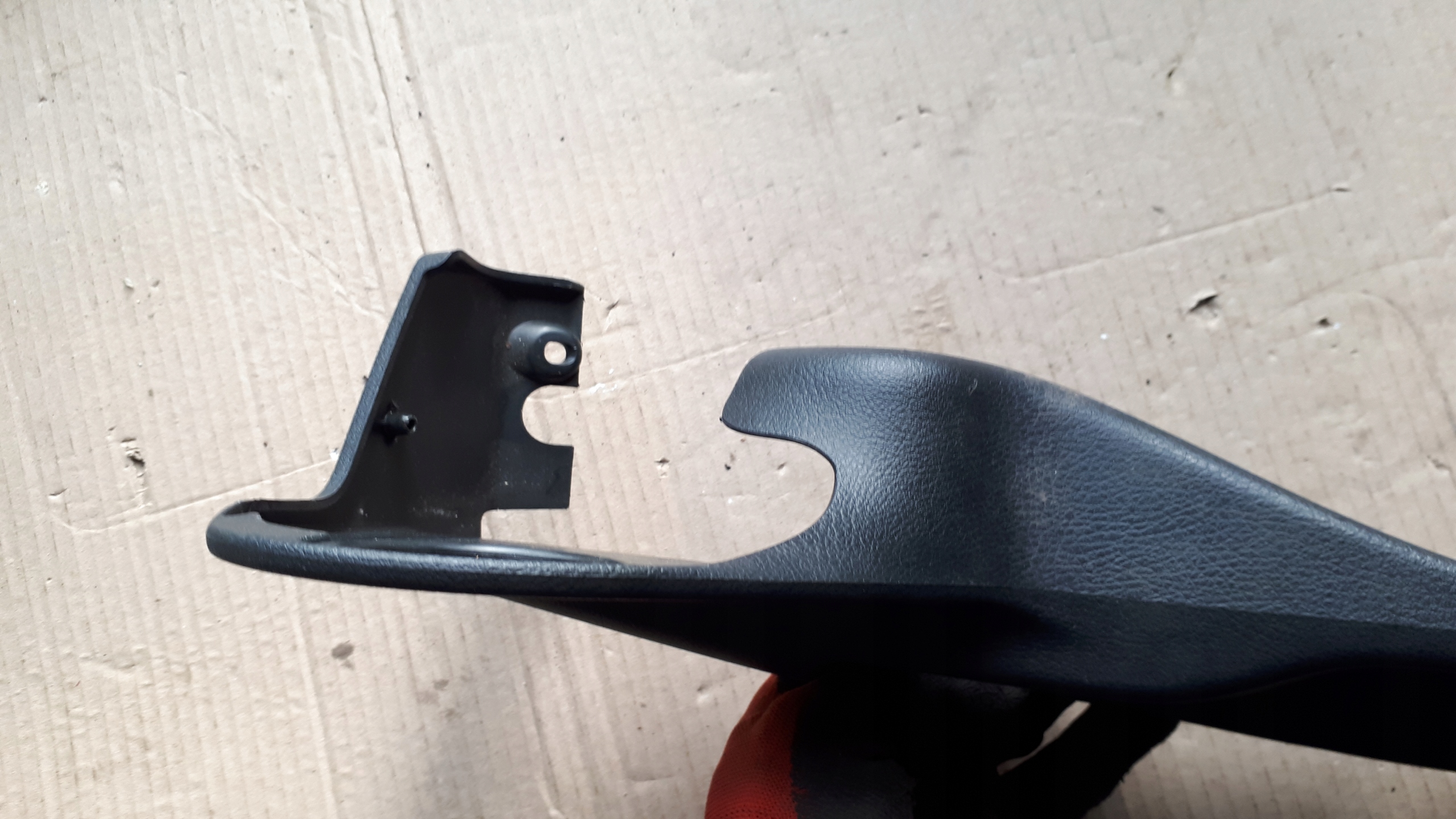 A4 B9 8W Blende Abdeckung SITZ rechts 8W0881326A A5 8W