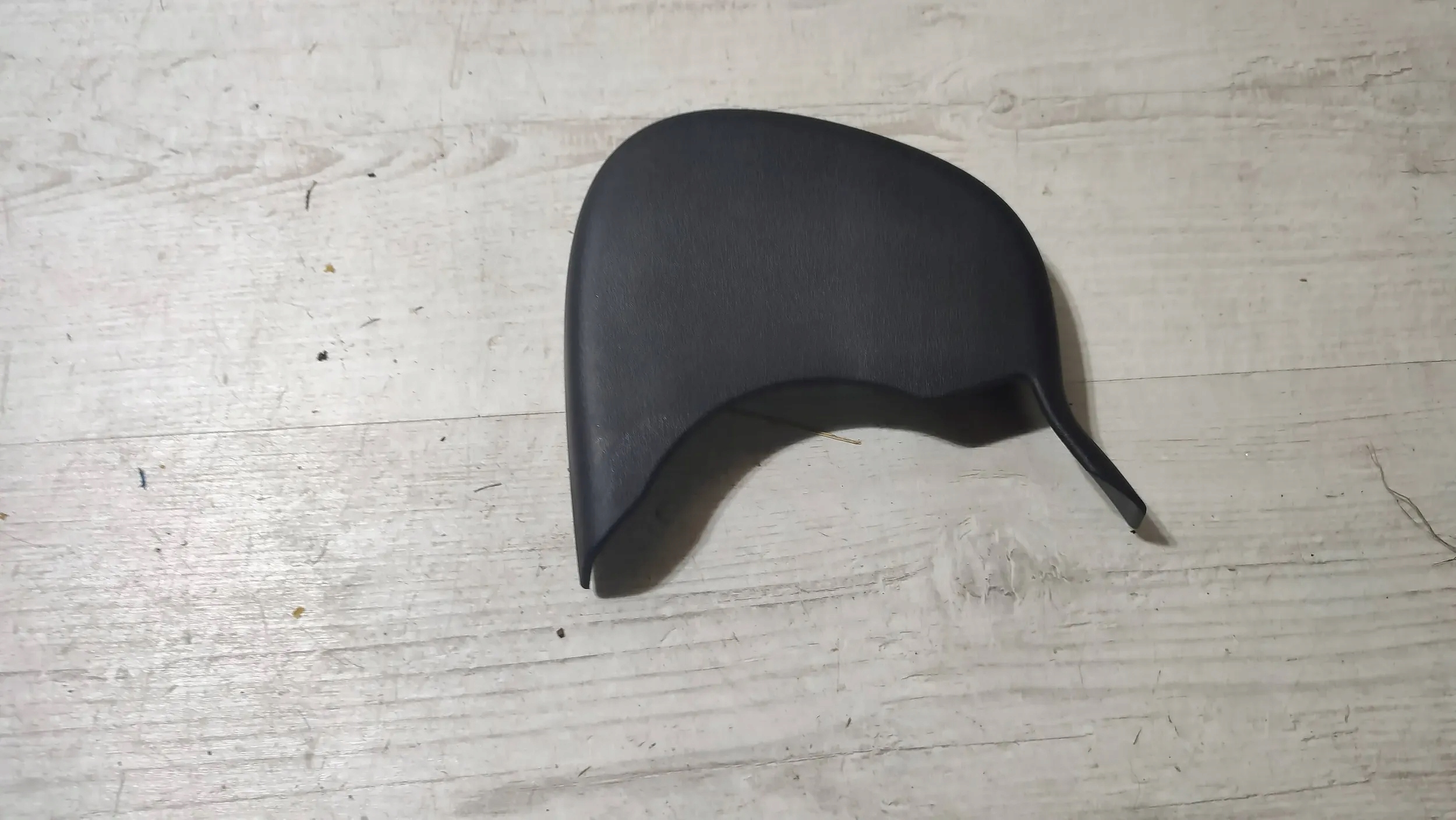 Jeep Cherokee KL 15r. 2.0d front side right cover seat