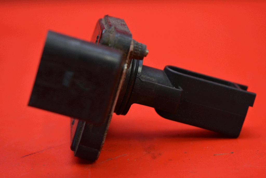 flow meter 06A906461B VW PASSAT B5 1.6 8V 101 KM 96-00