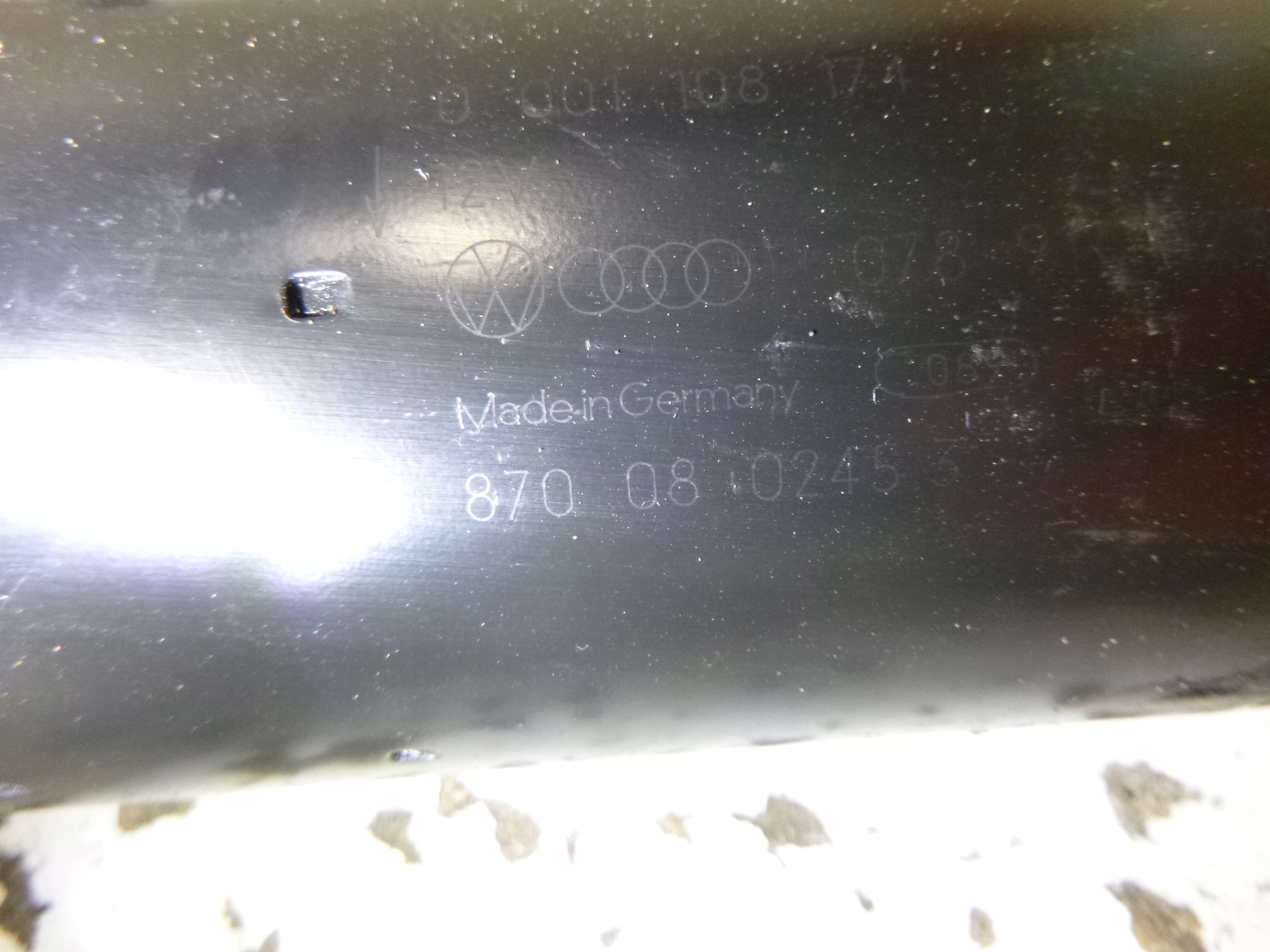starter Audi 2.4 DES 2000r. 0001108171