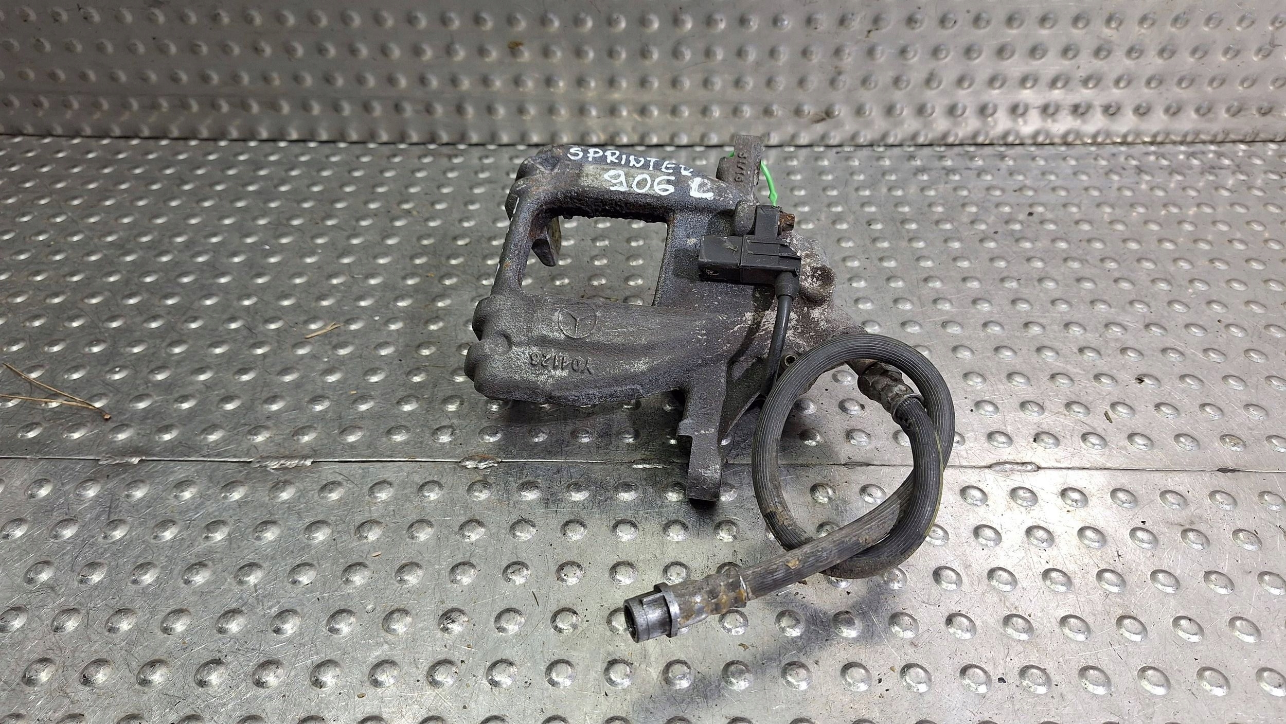 caliper brake left rear part MERCEDES SPRINTER W906