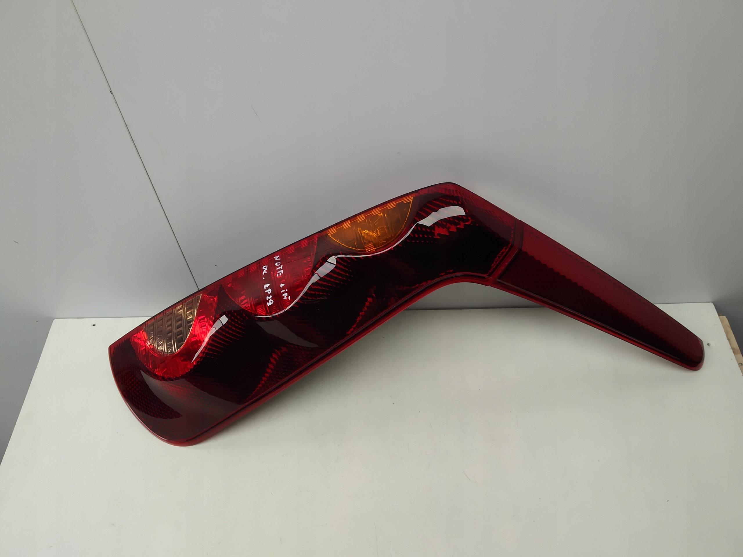 2009r + Nissan Note E11 lift light rear part right complete original