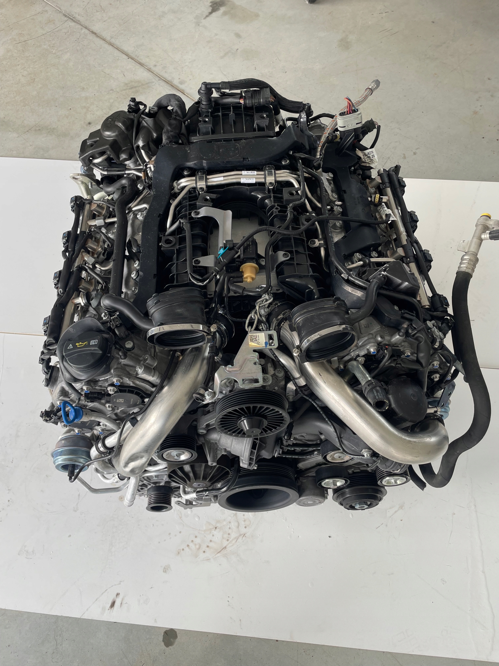 SILNIK 278932 MERCEDES W216 W221 KOMPLETNY