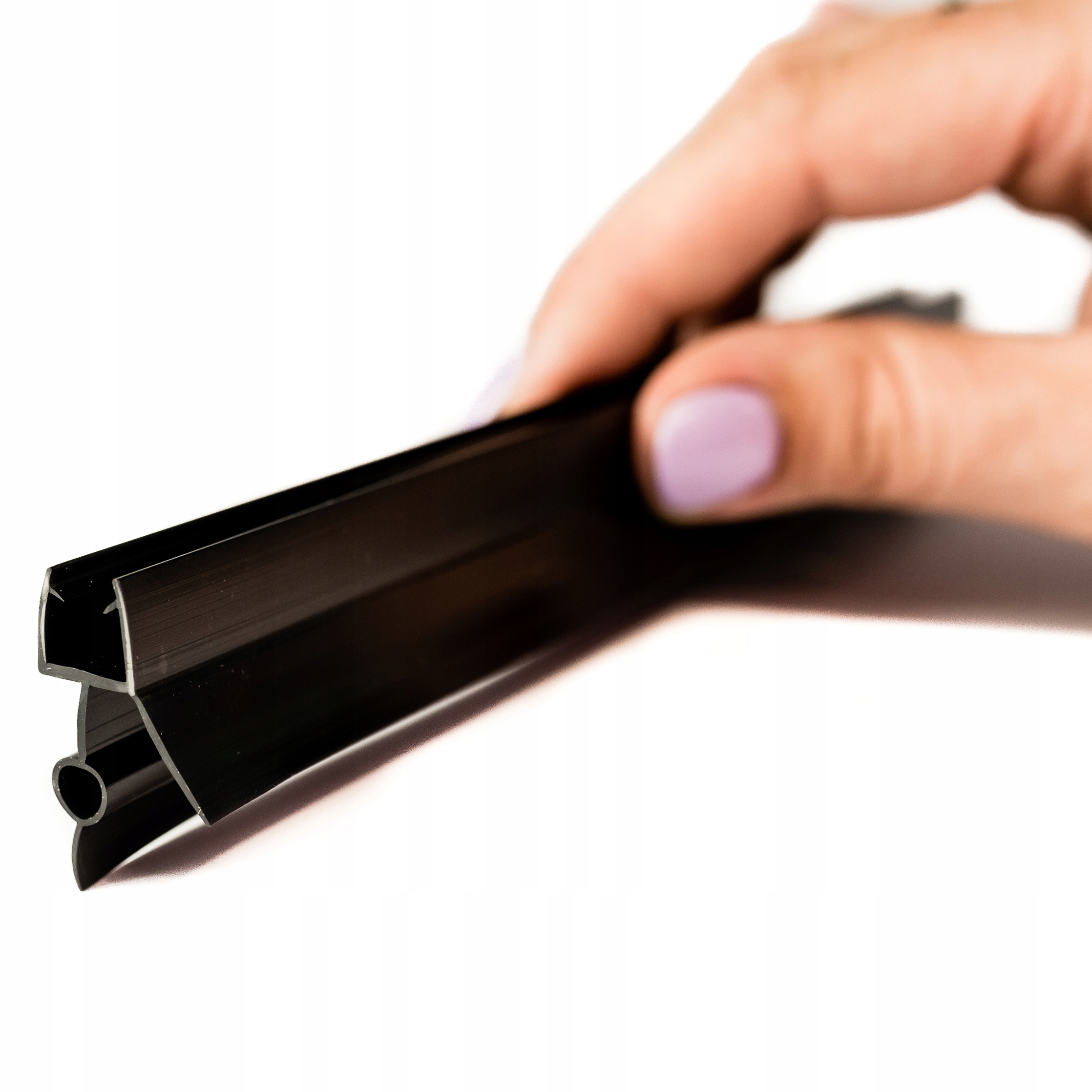 Uszczelka do kabiny 4 5 6mm 100cm CZARNA US-04-B Typ uszczelnianie