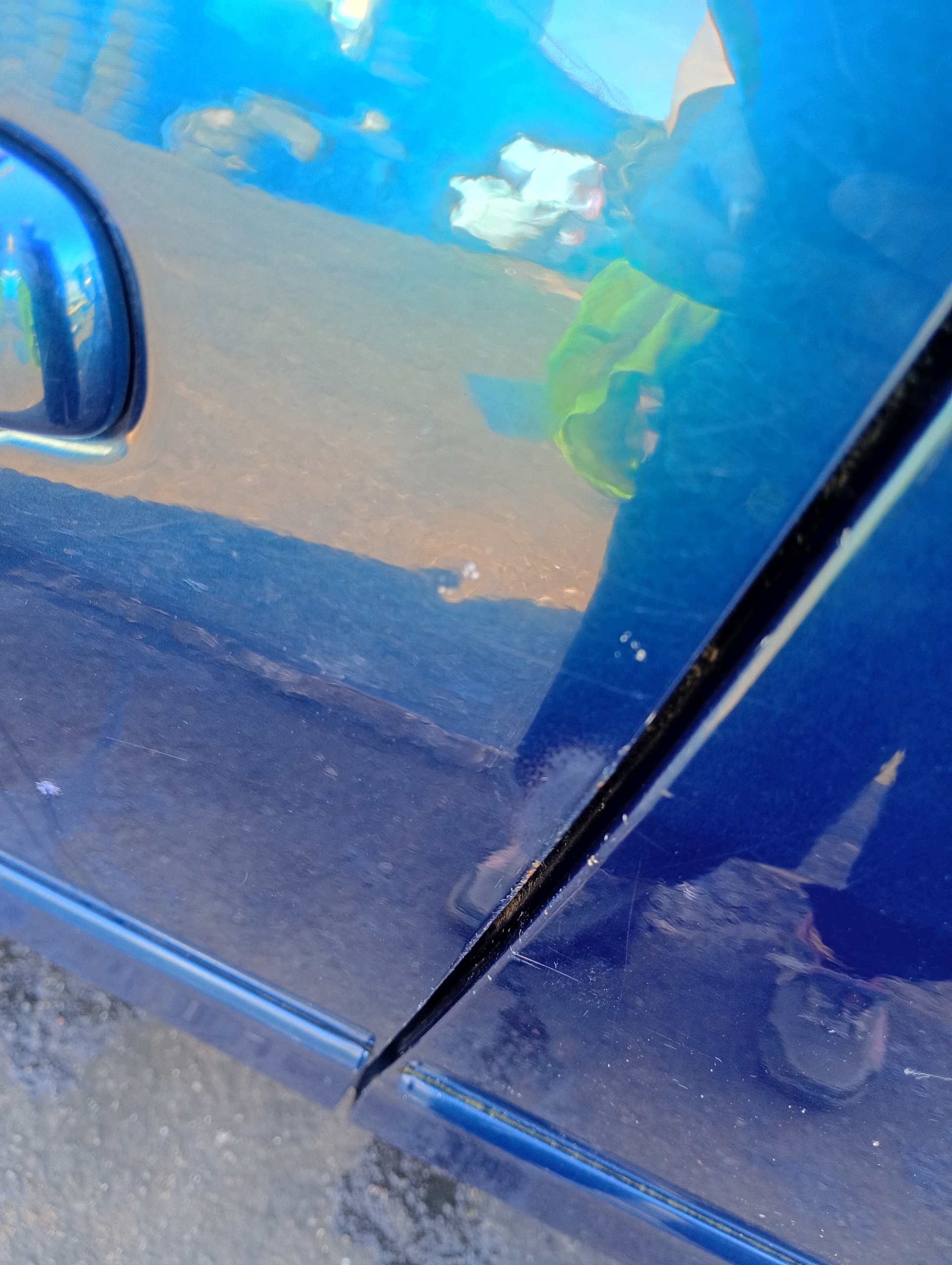 door left front front Mazda 5 V 05-10 code lakieru 32C
