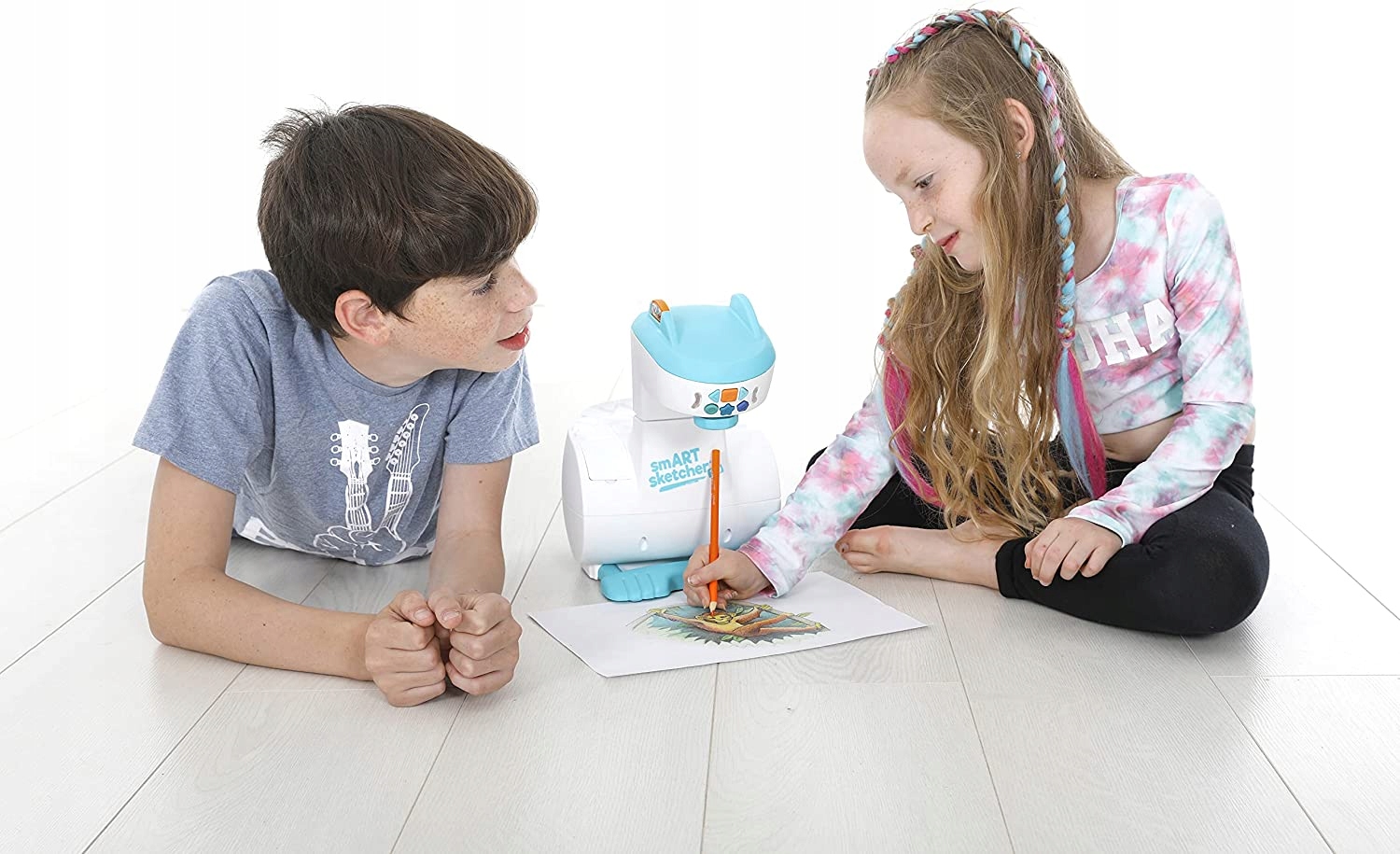 SMART SKETCHER PROJEKTOR 2.0 DO RYSOWANIA Wiek dziecka 5 lat +