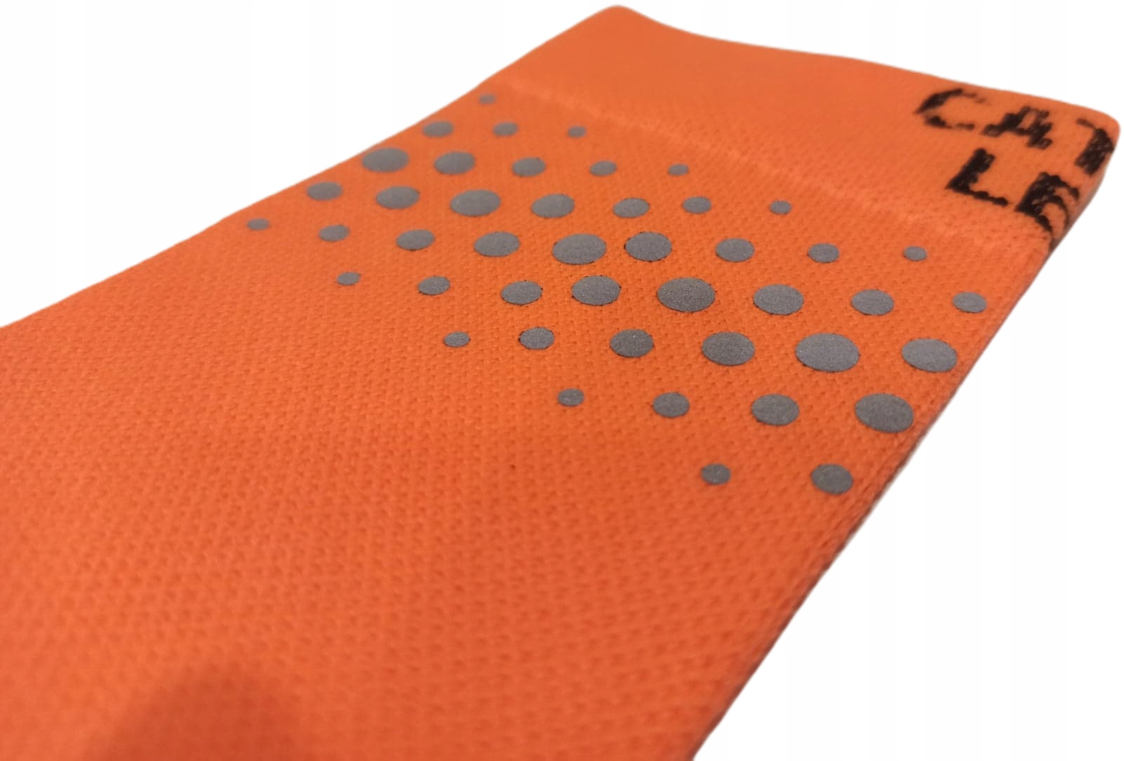 ODBLASKOWE KROPKI NA ODZIEŻ DO WPRASOWANIA 25mm/1m Model NAPRASOWANKA