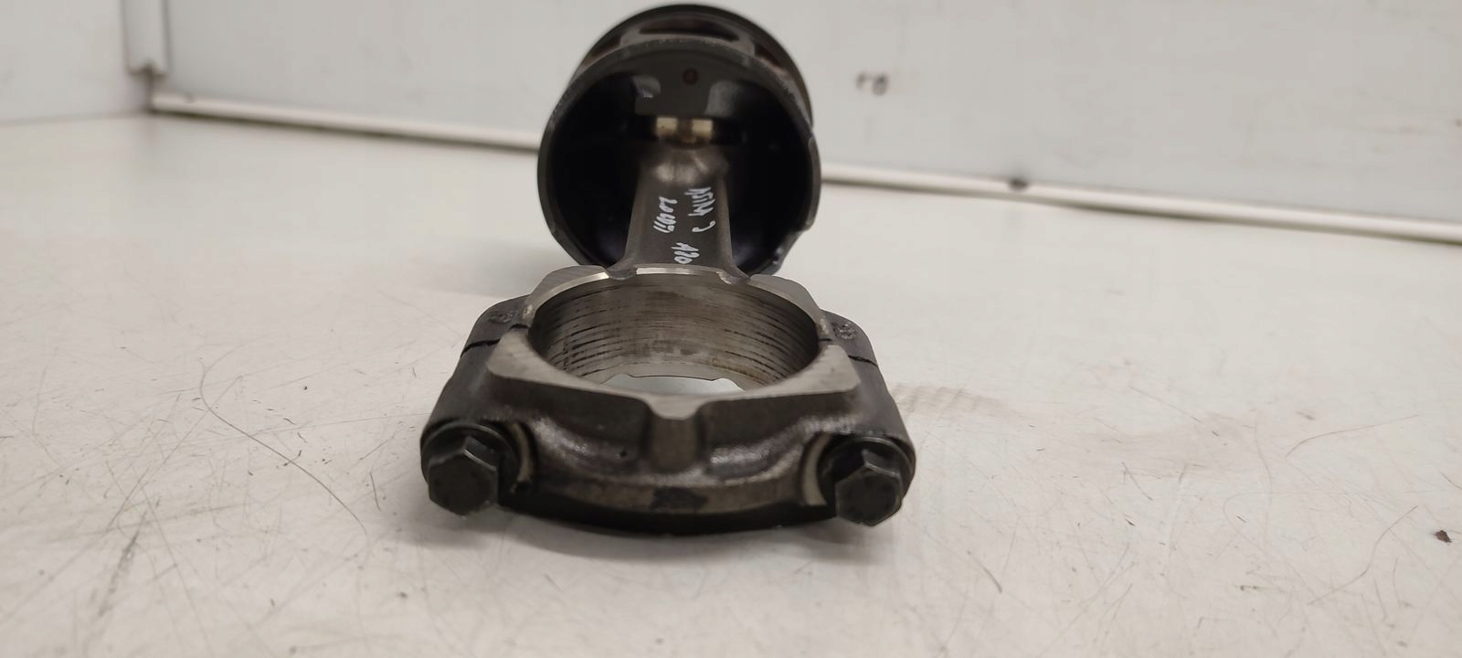 Piston Bielle A20DTH Opel Astra J kombi 2,0 CDTI