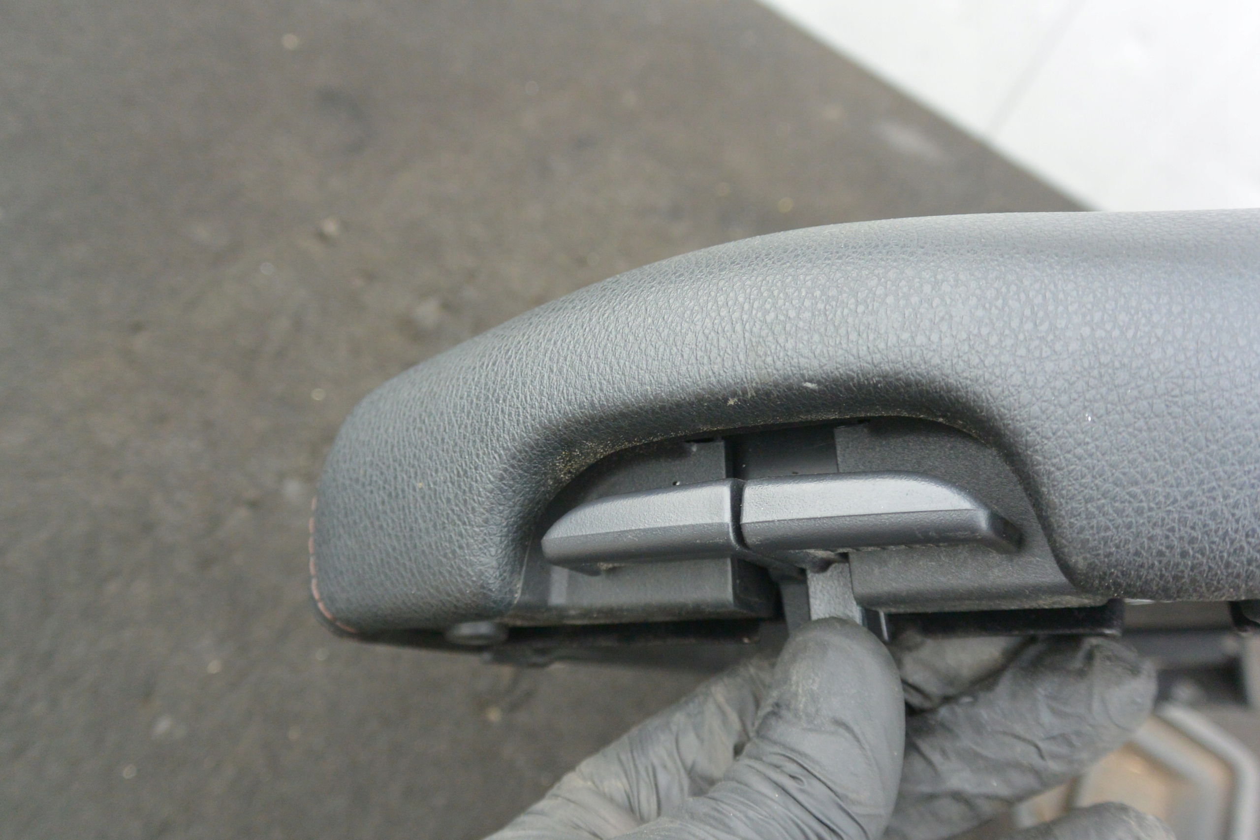 armrest TUNEL central leather INFINITI FXII FX2 2